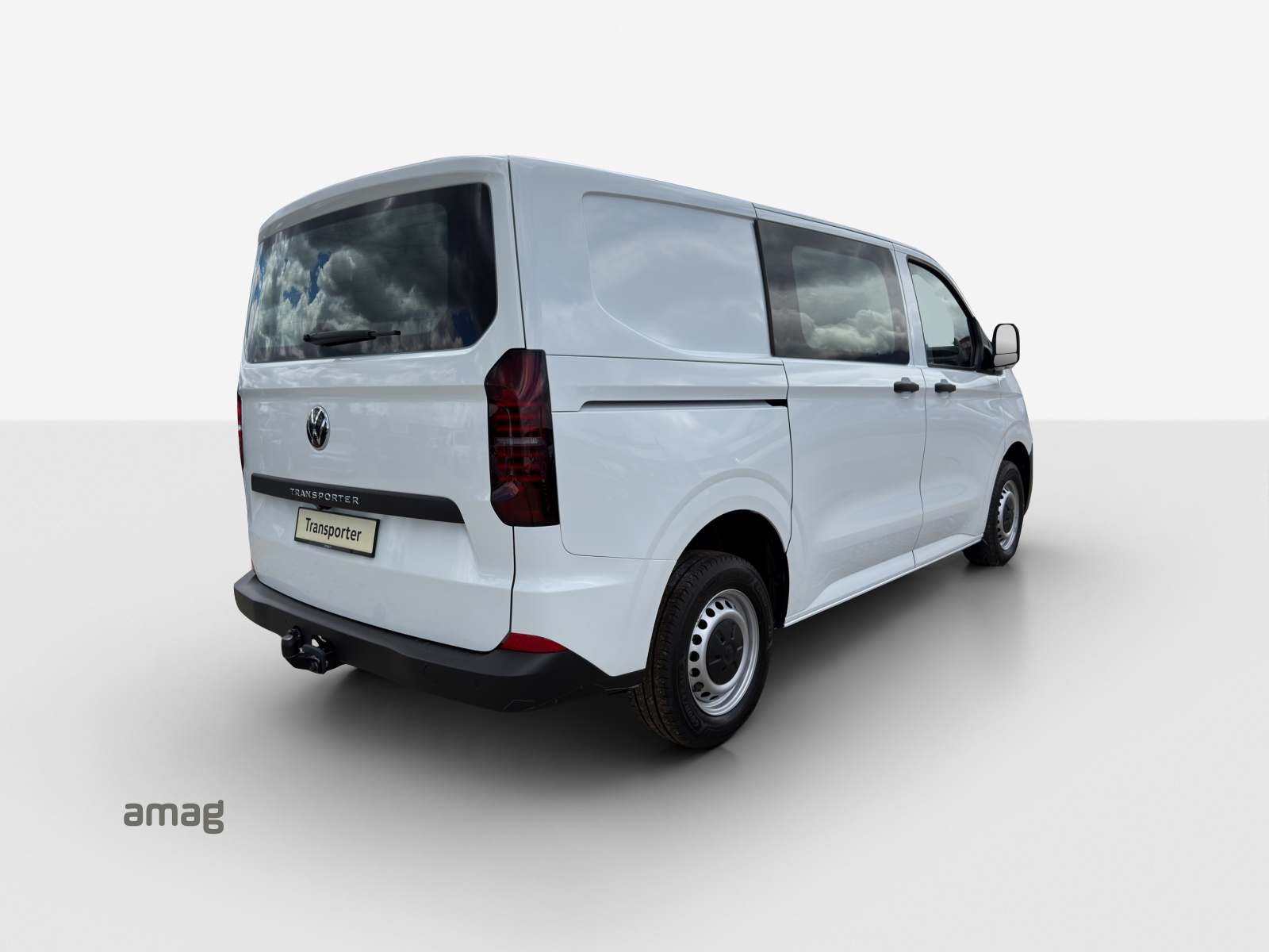 VW Transporter 2.0 TDI-image-4
