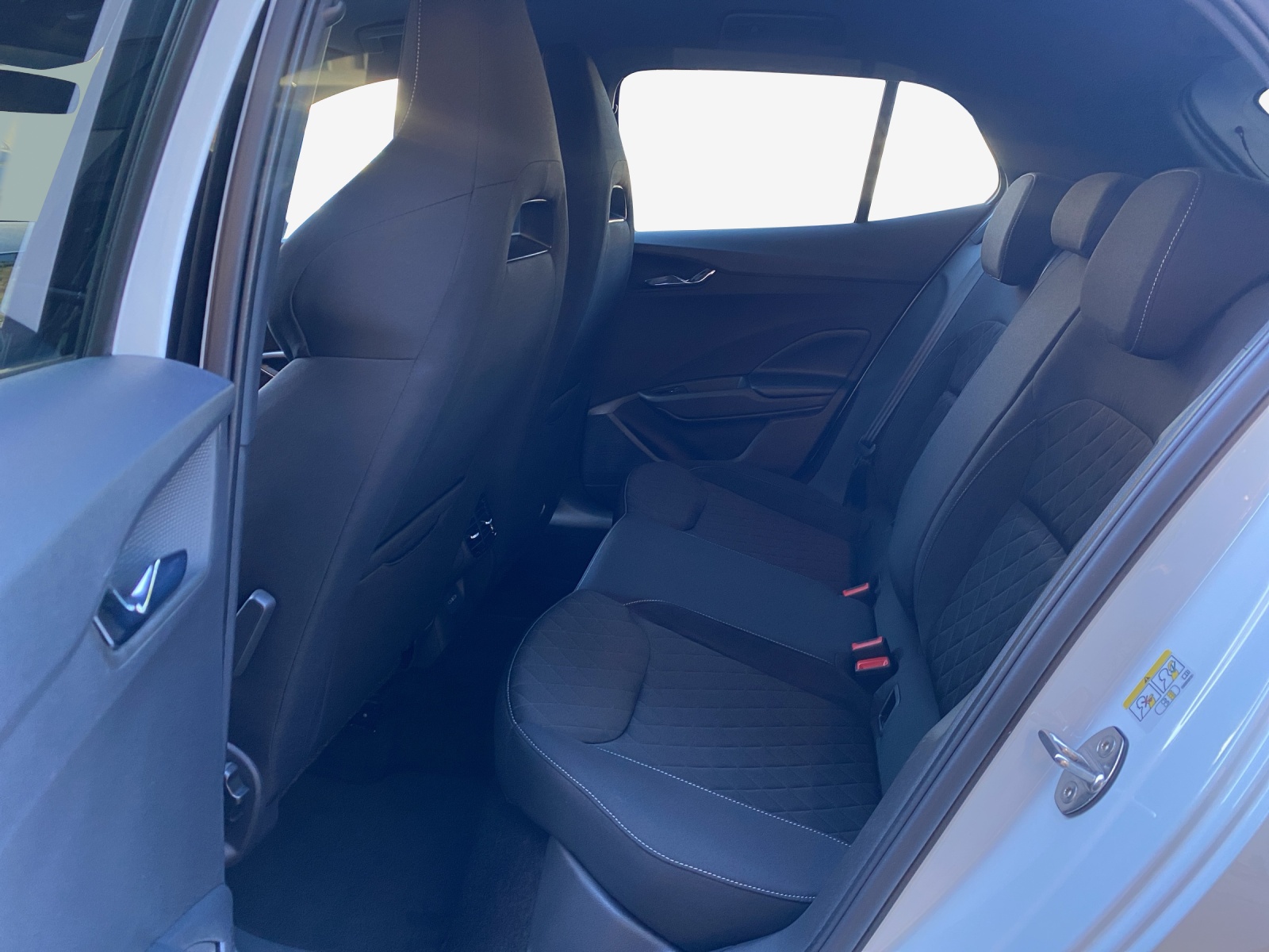 SKODA Fabia 1.0 TSI Dynamic DSG-image-11