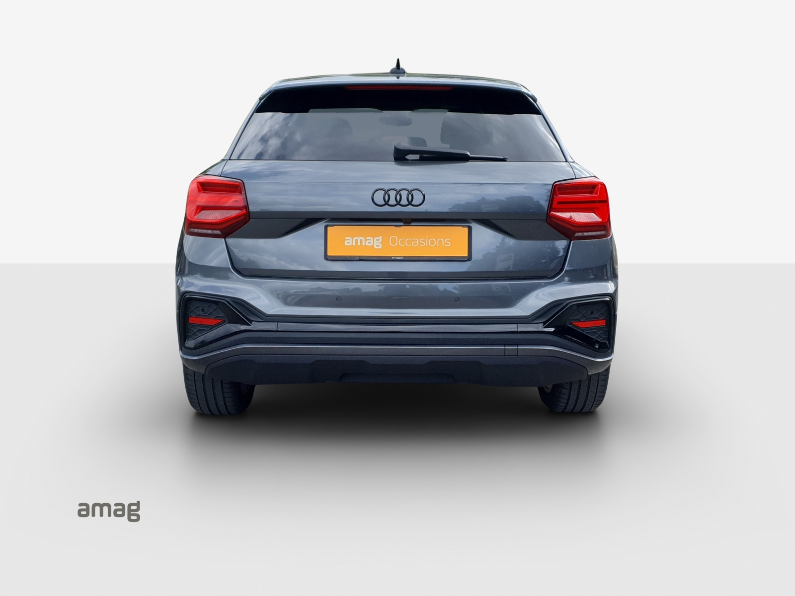 AUDI Q2 40 TFSI S line Attraction quattro S-tronic-image-3