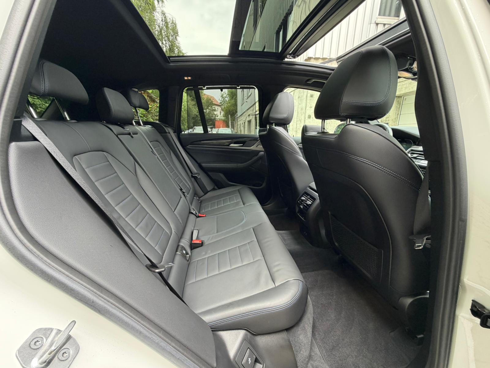 BMW X3 xDrive 30e M Sport-image-18