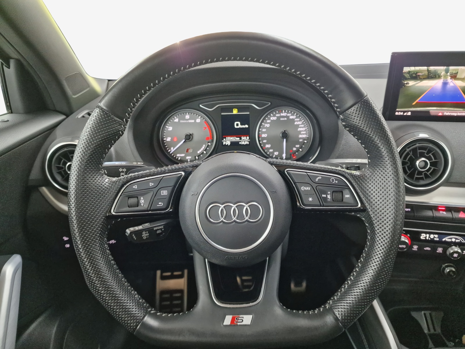 AUDI SQ2 TFSI quattro S-tronic-image-9