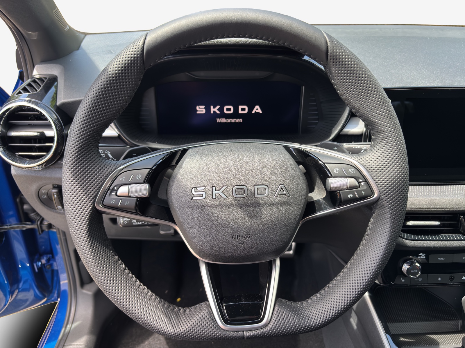 SKODA Fabia 1.0 TSI Dynamic DSG-image-9
