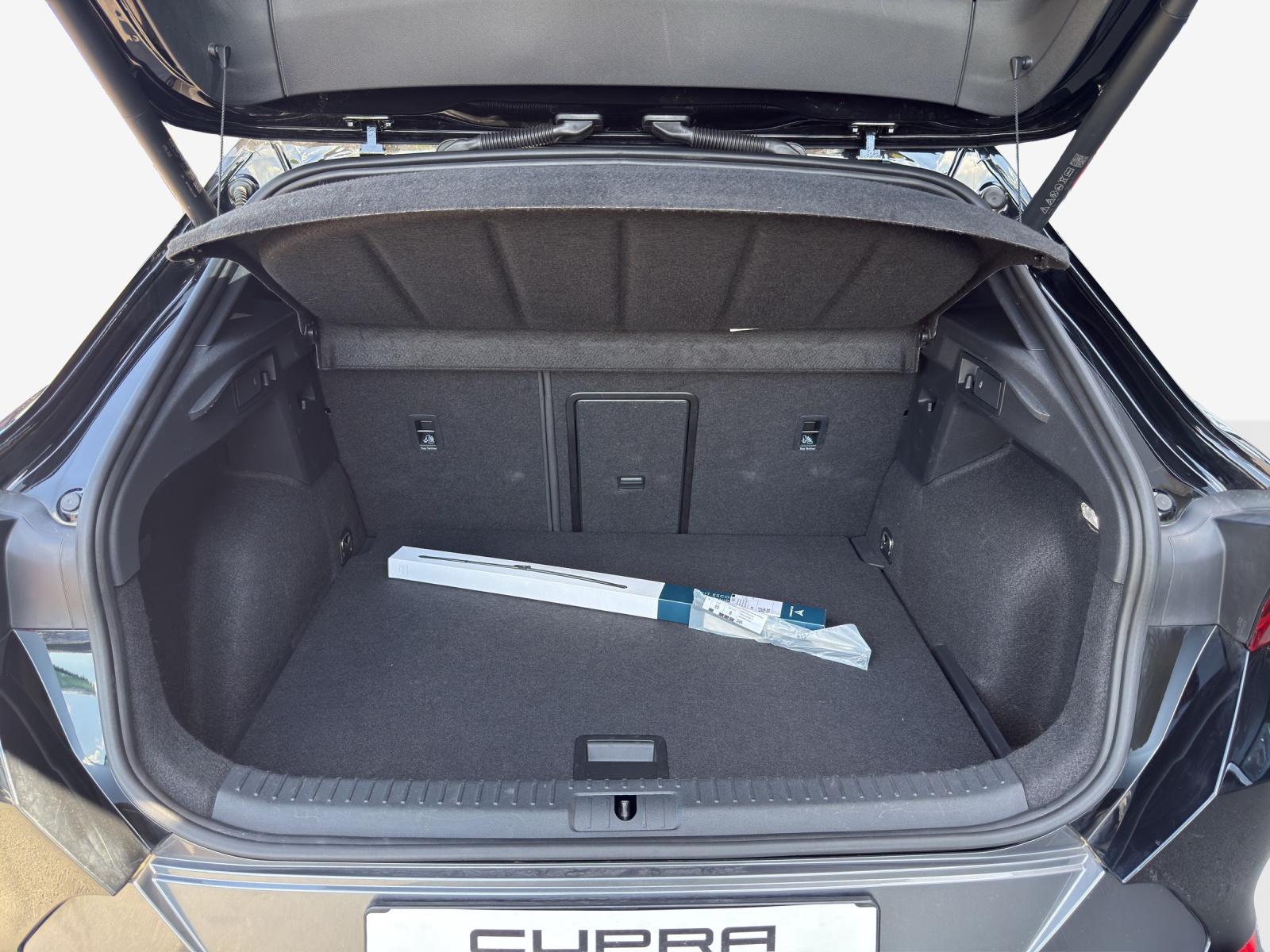 CUPRA Formentor 1.5 TSI Inicio DSG-image-12