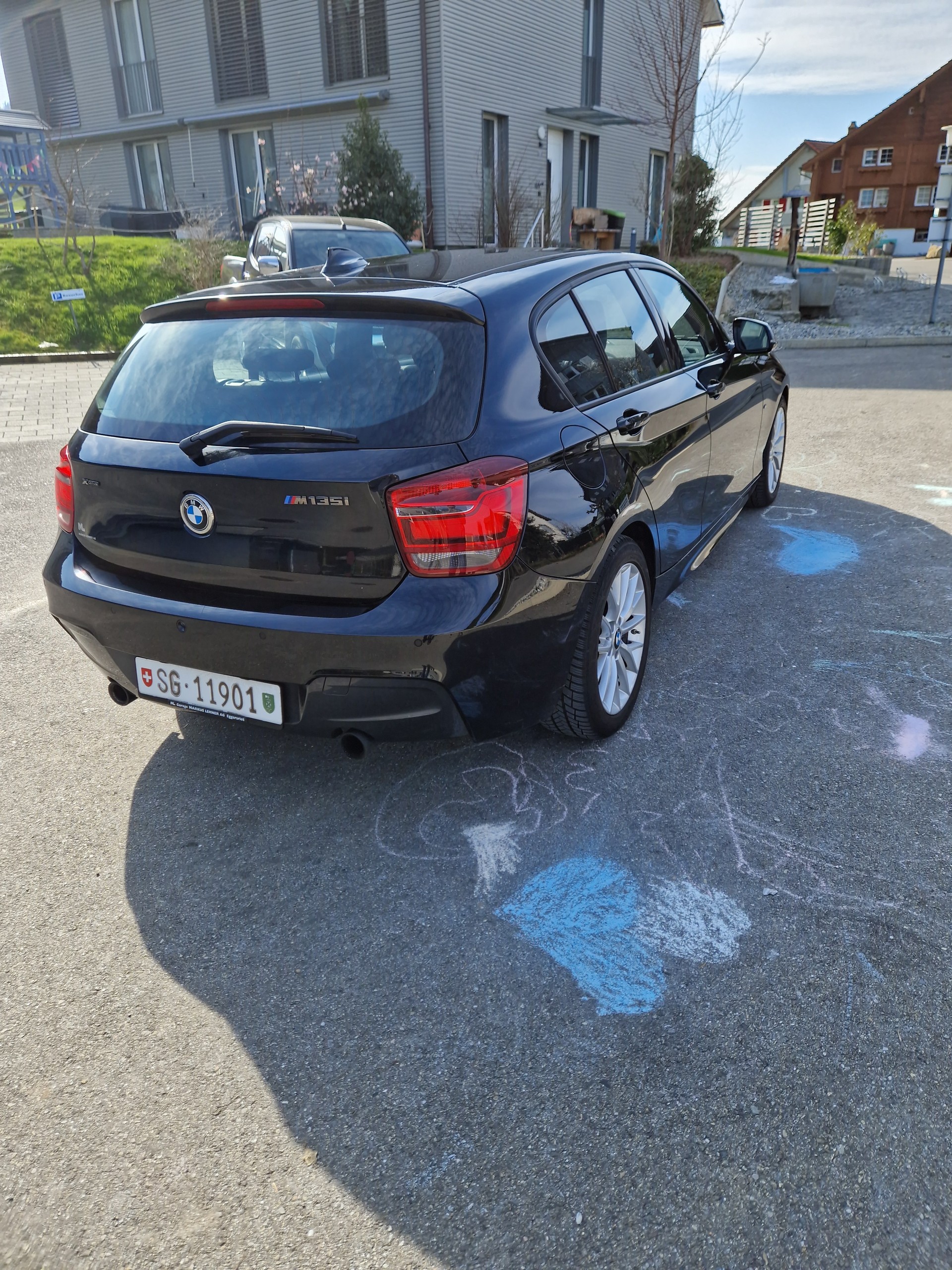 BMW M135i xDrive-image-1