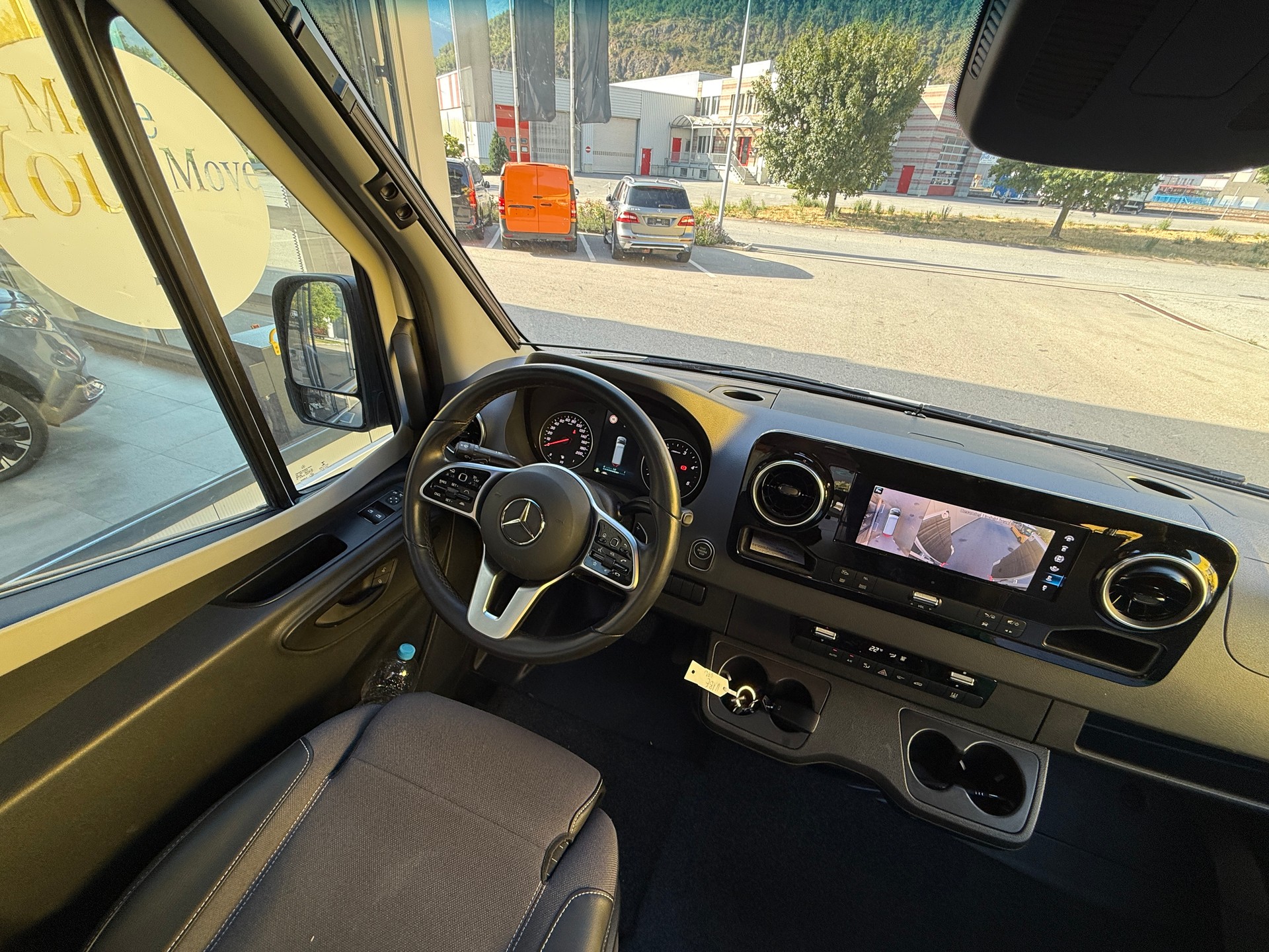 KABE 690 LB 4x4 Van-image-20