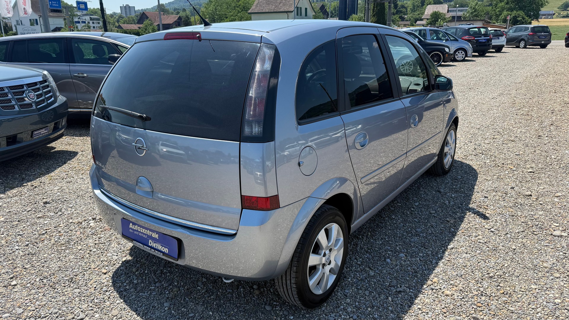 OPEL Meriva 1.8i 16V Cosmo-image-15
