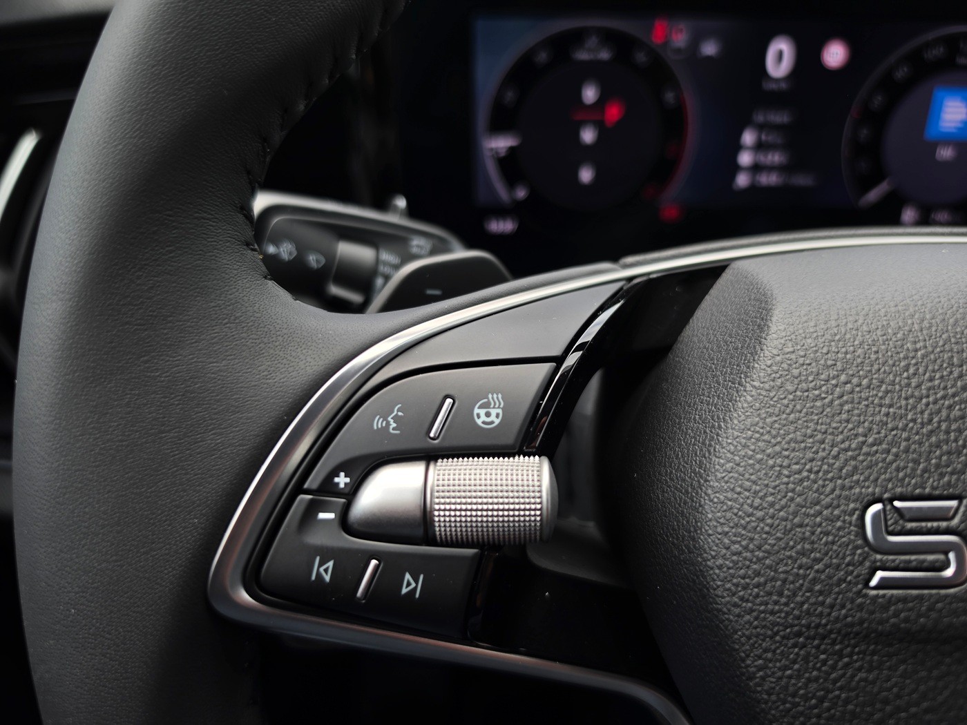 SKODA Kodiaq 2.0 TSI Dynamic 4x4-image-17