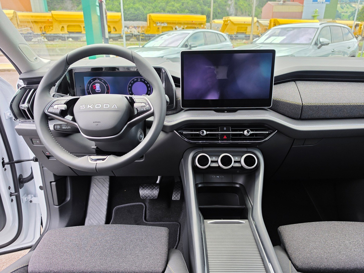 SKODA Kodiaq 2.0 TSI Dynamic 4x4-image-9