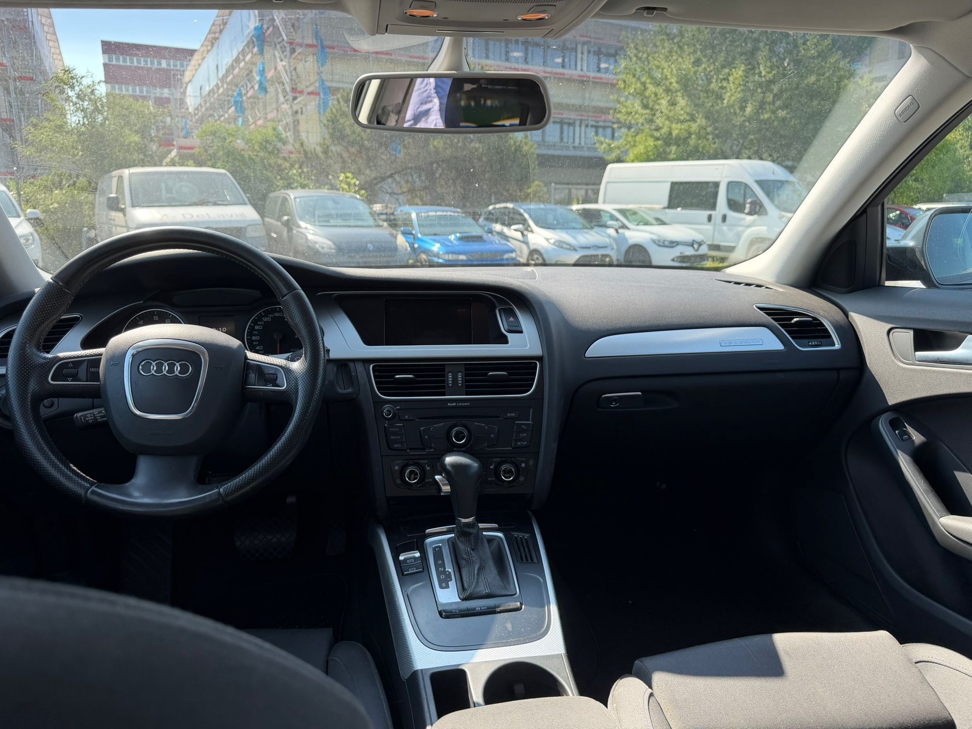 AUDI A4 Avant 2.0 TFSI quattro S-tronic-image-4