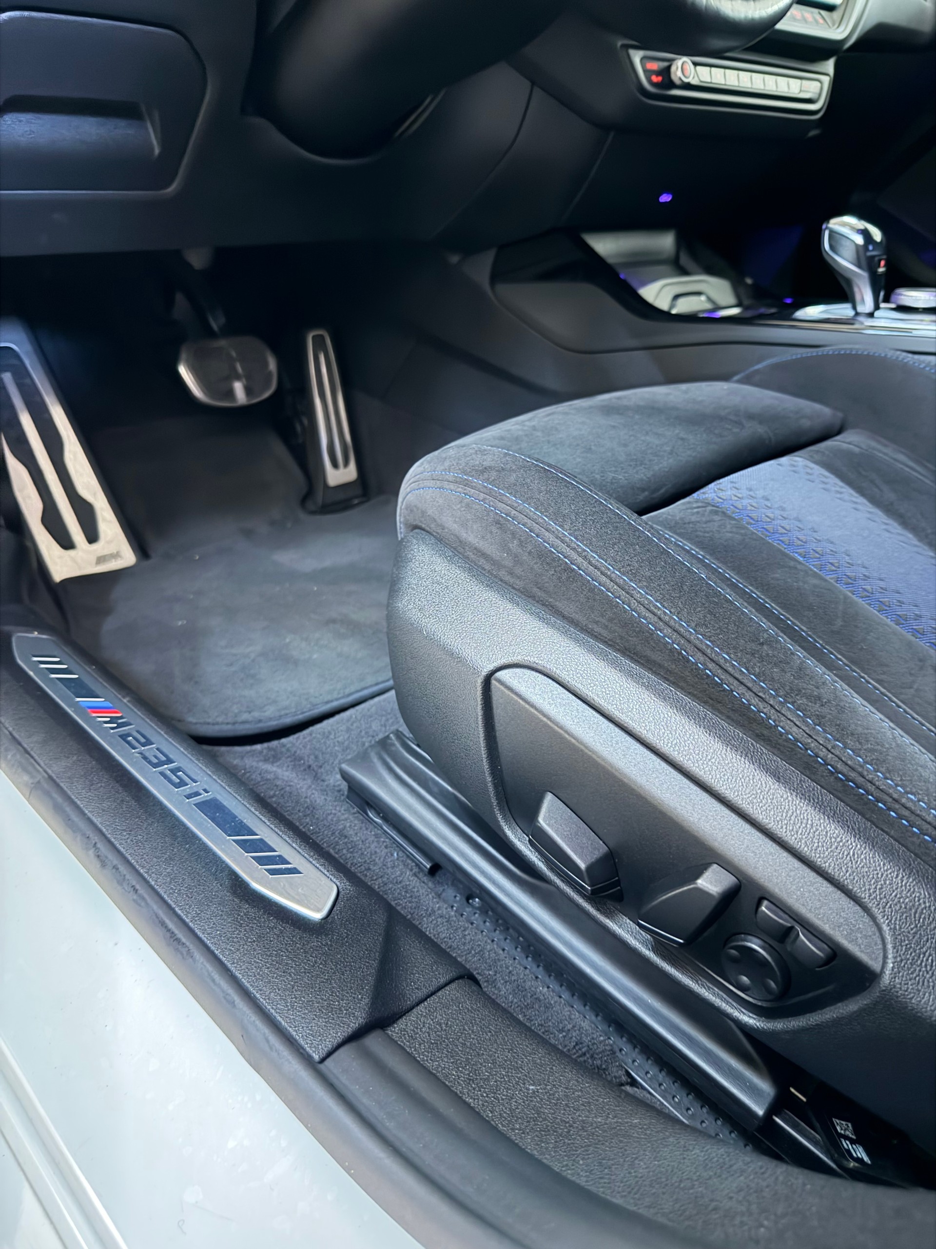 BMW M235i Gran Coupé xDrive Steptronic-image-12