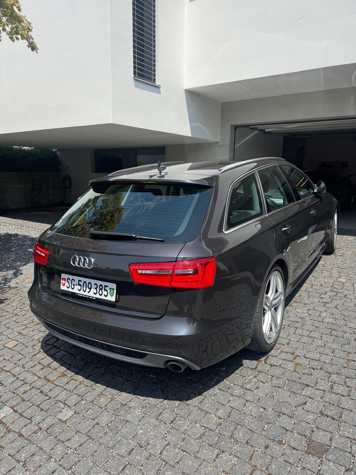 AUDI 3.0 V6 TDI 313 quattro-image-2