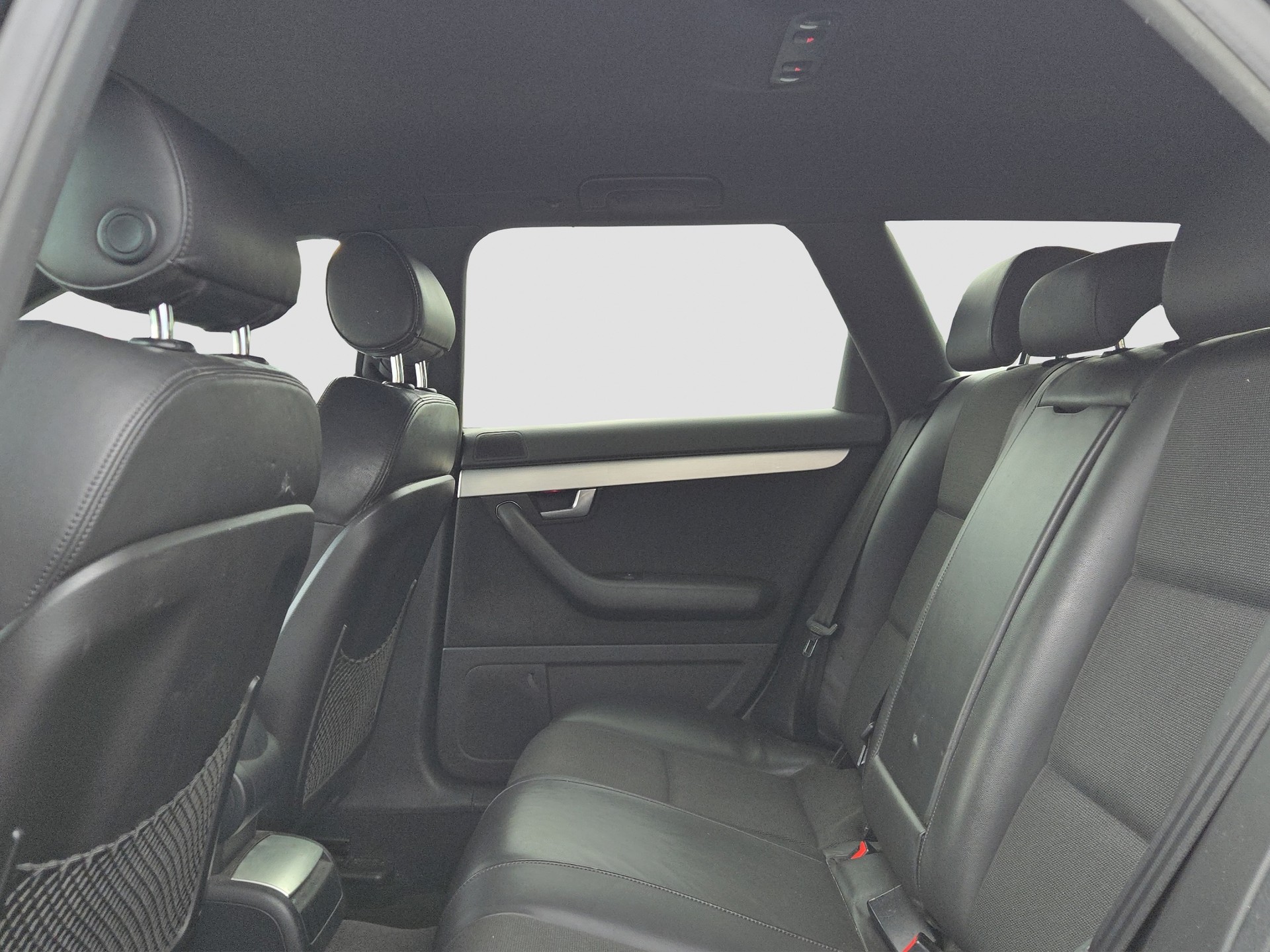 AUDI A4 Avant 2.7 TDI-image-18