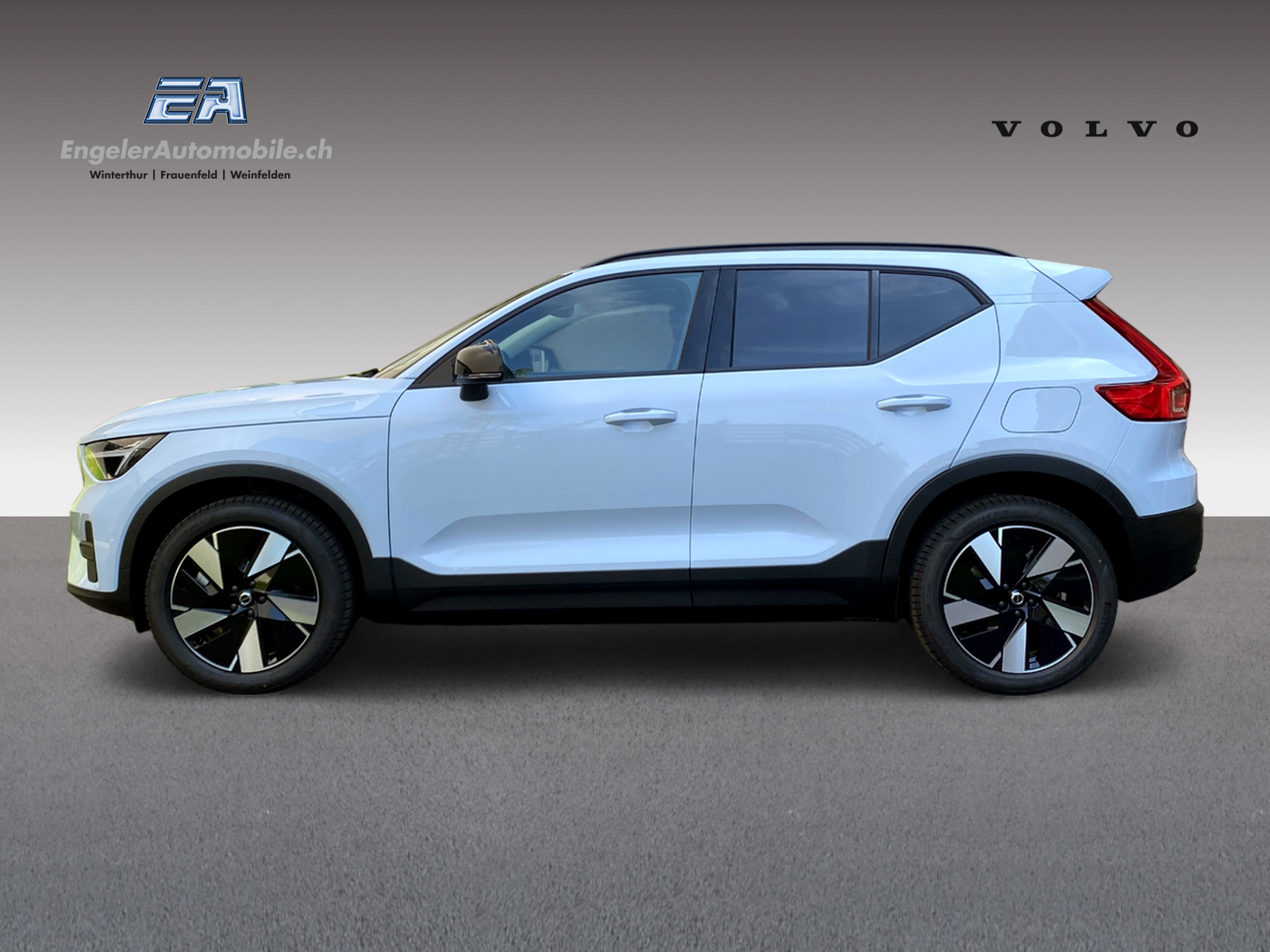 VOLVO EX40 Essential-image-3