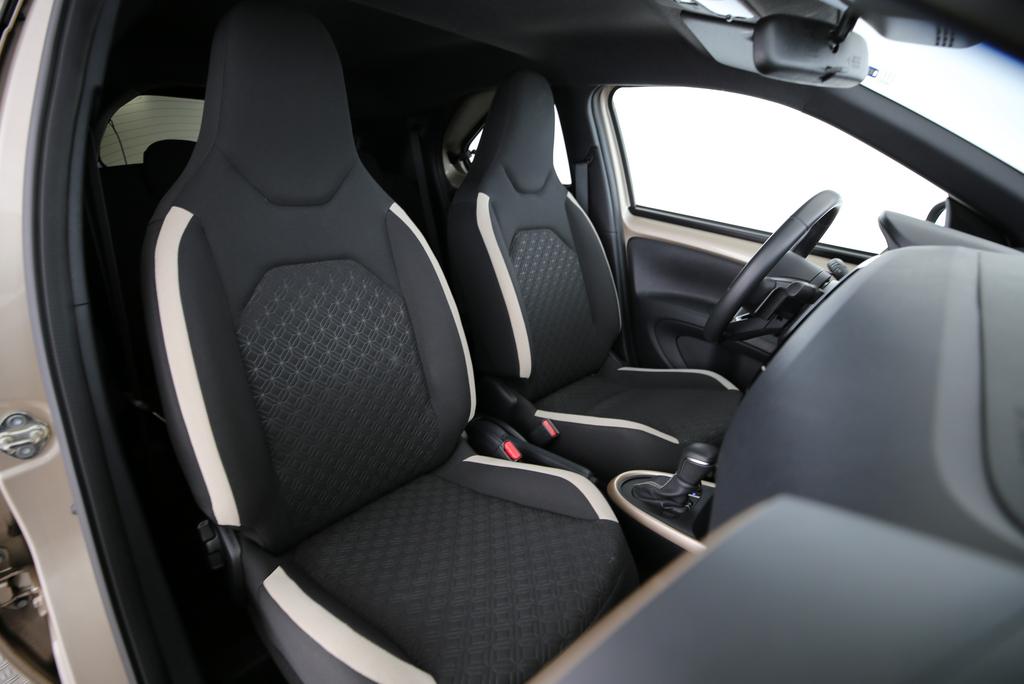TOYOTA Aygo X 1.0 VVT-i Trend-image-10