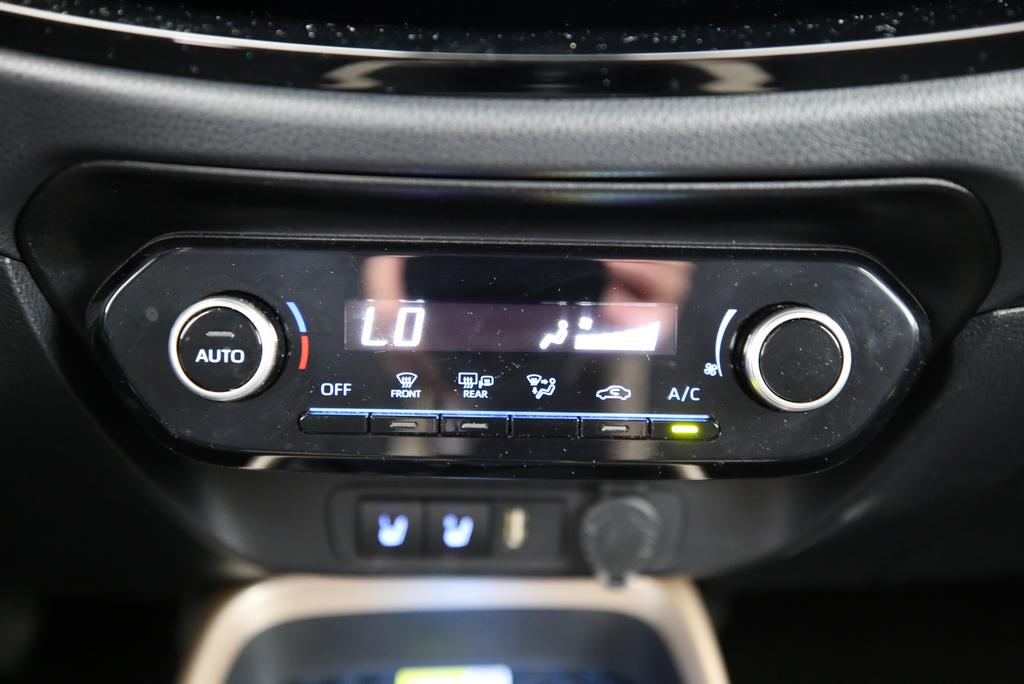 TOYOTA Aygo X 1.0 VVT-i Trend-image-6