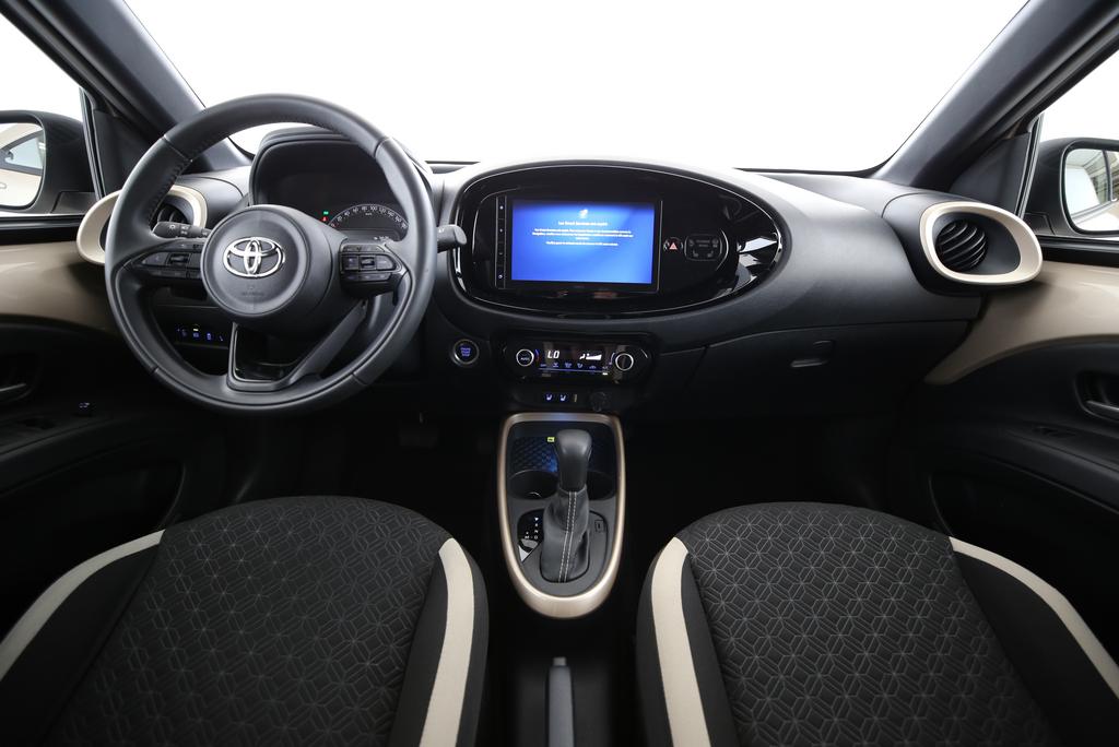 TOYOTA Aygo X 1.0 VVT-i Trend-image-8
