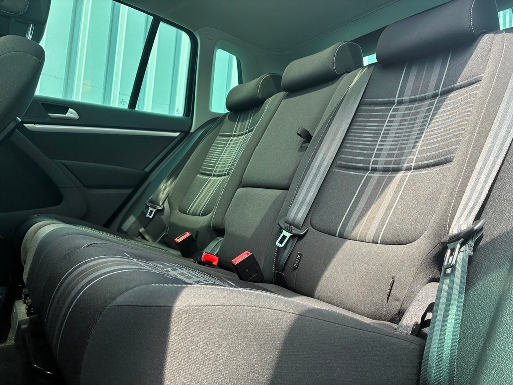 VW Tiguan 2.0 TDI Lounge 4Motion DSG-image-11