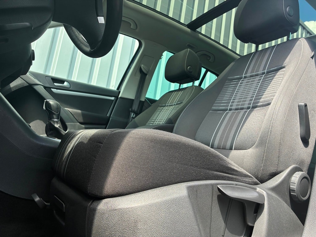VW Tiguan 2.0 TDI Lounge 4Motion DSG-image-10