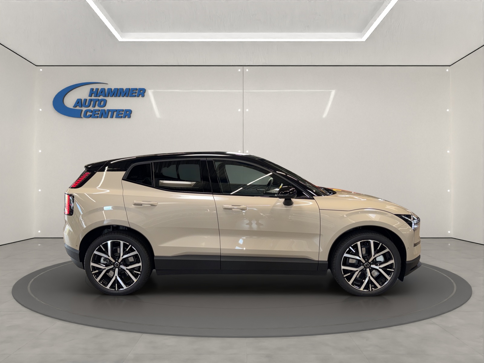 VOLVO EX30 E60 Twin Ultra Performance AWD-image-5
