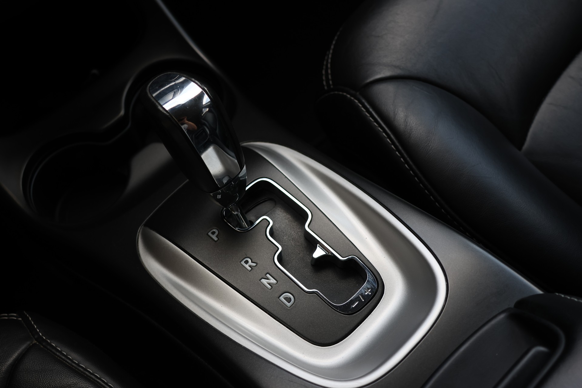 FIAT Freemont 2.0 MJ Black Code AWD Automat-image-16