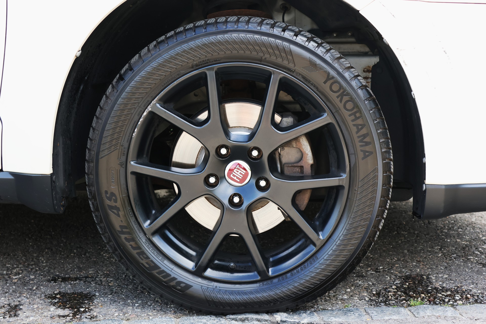 FIAT Freemont 2.0 MJ Black Code AWD Automat-image-4