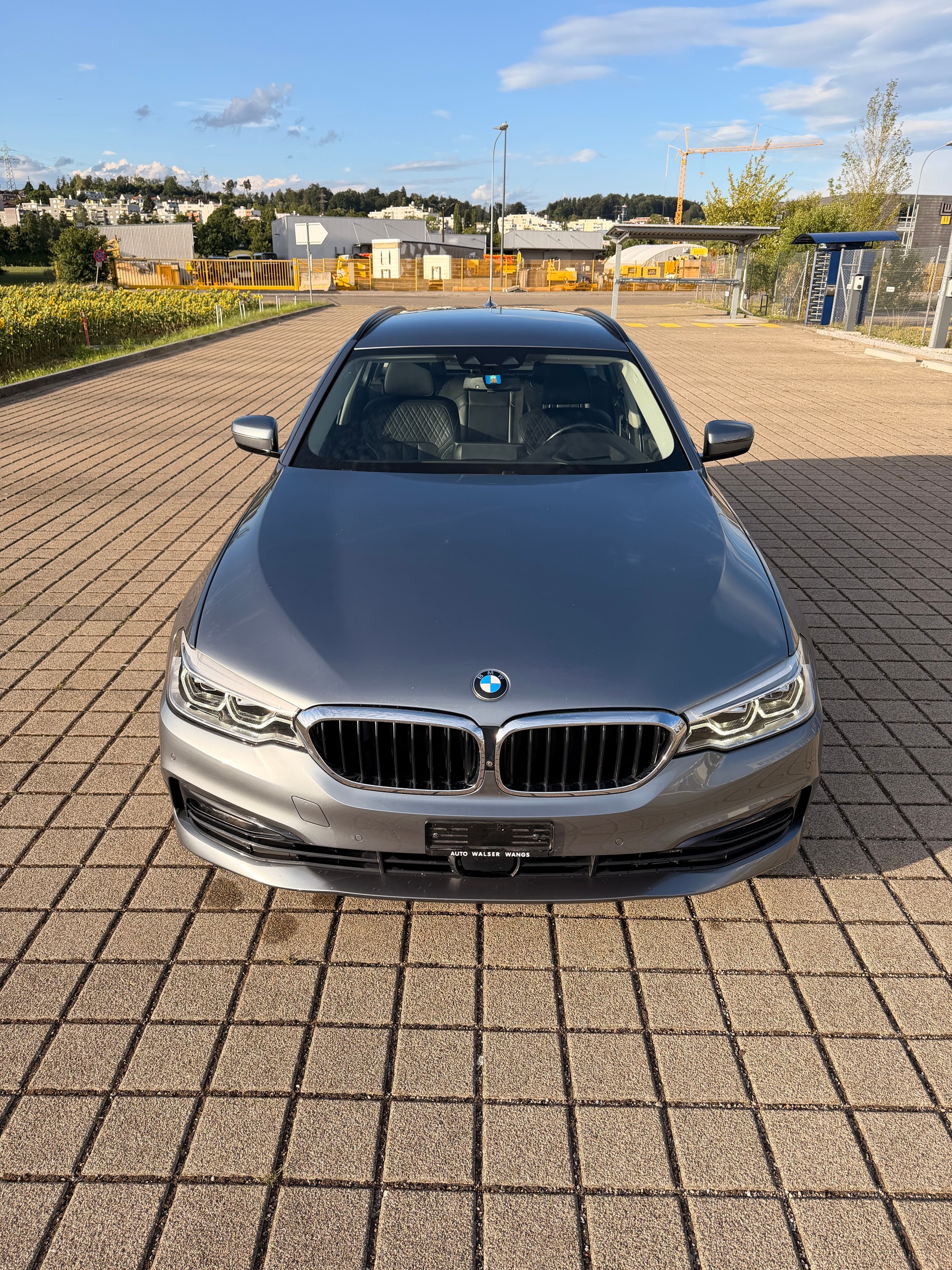BMW 520d xDrive Touring Sport Line Steptronic-image-3