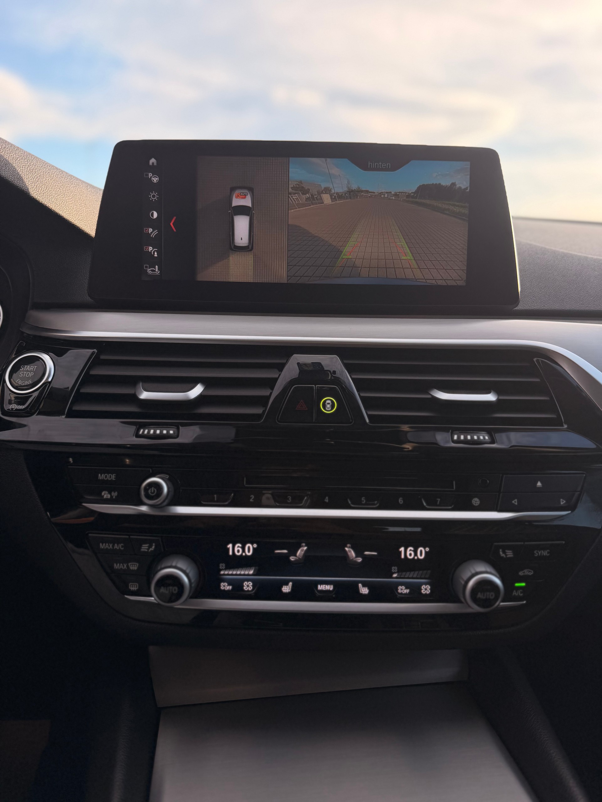 BMW 520d xDrive Touring Sport Line Steptronic-image-23