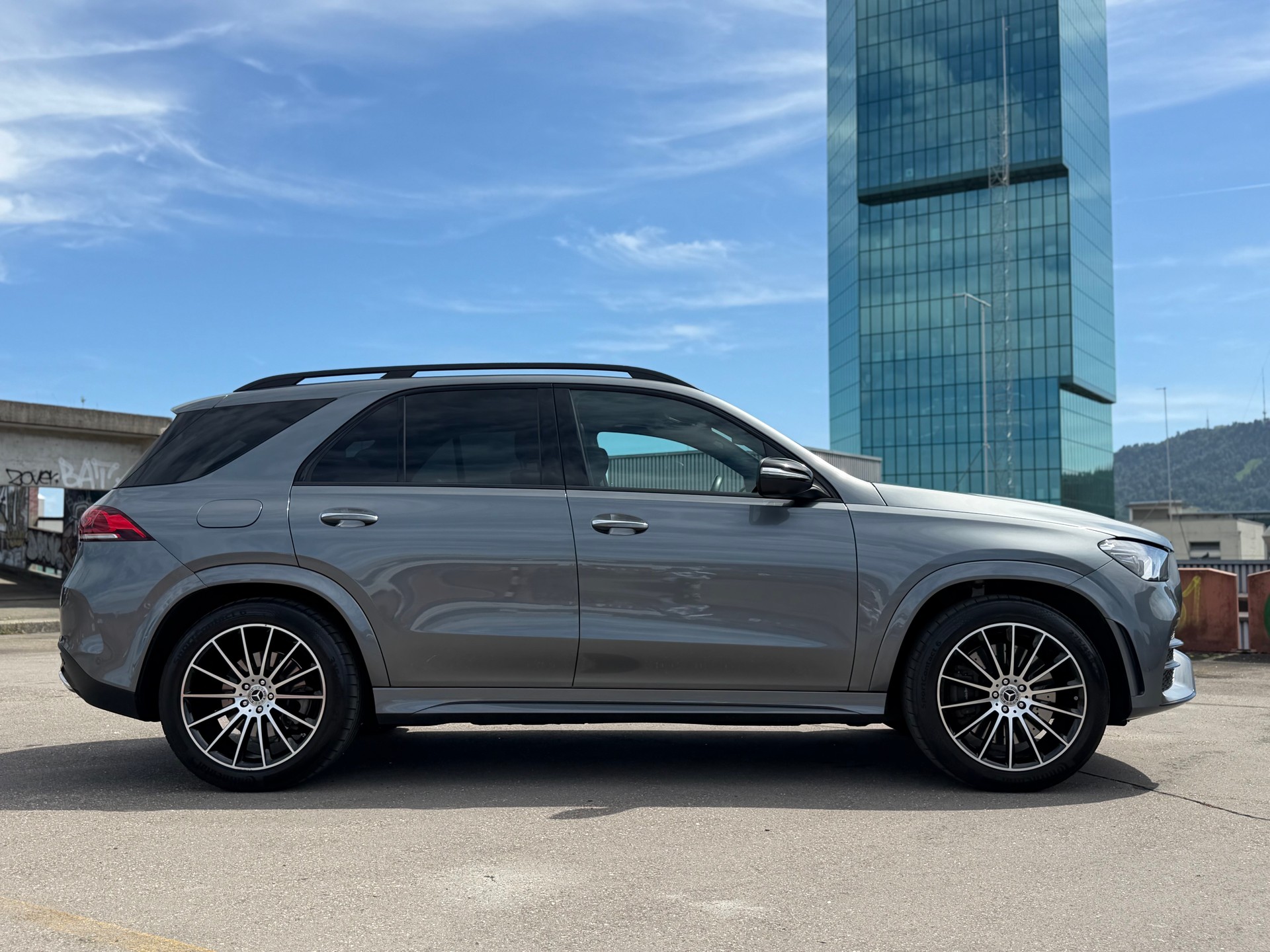 MERCEDES-BENZ GLE 350 de AMG Line 4matic-image-0