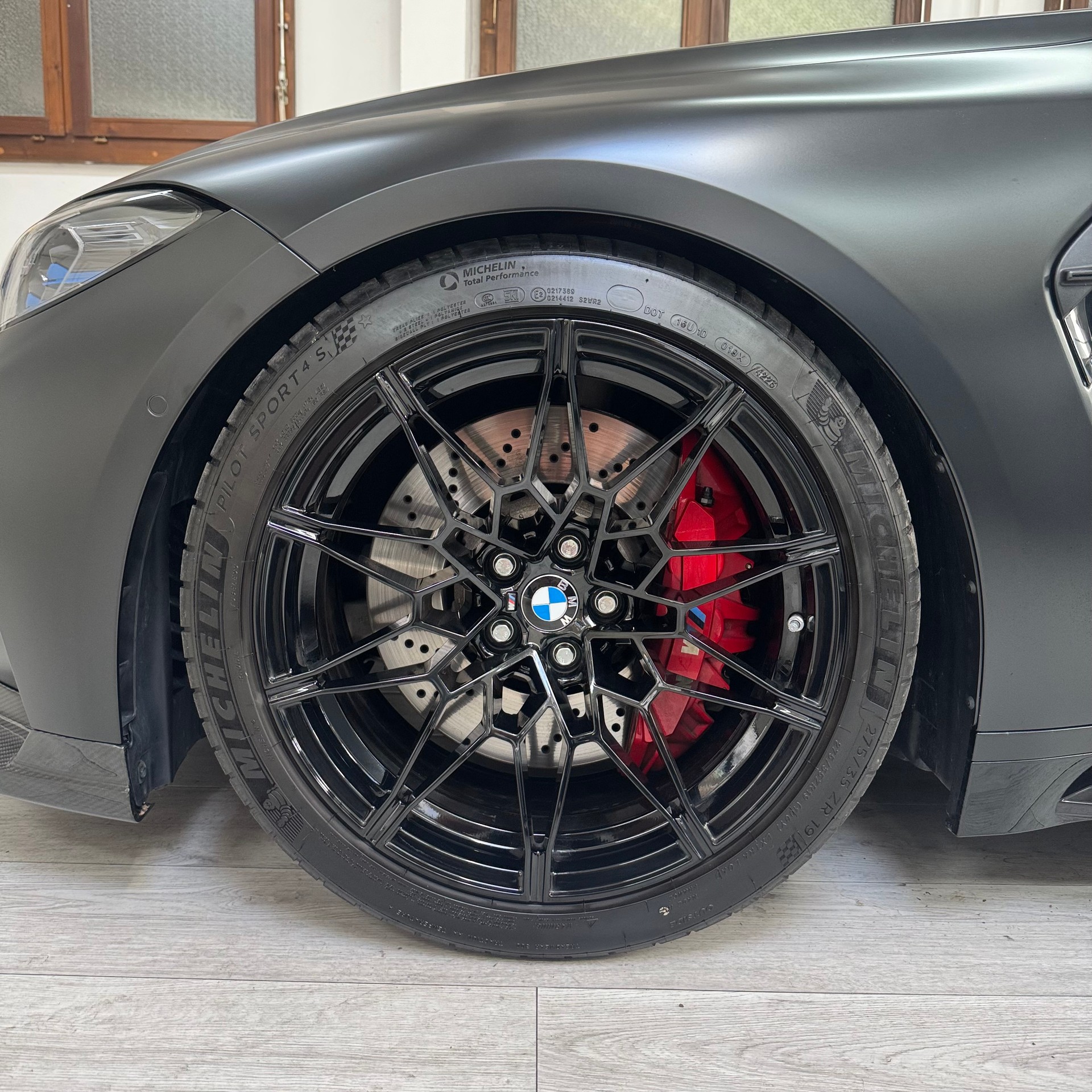 BMW M3 Touring xDrive Competition M * Frozen Black * * Vehicule CH *-image-7
