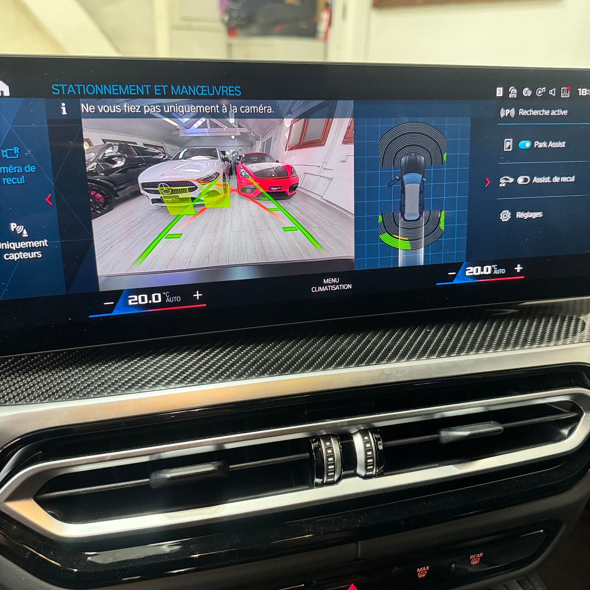 BMW M3 Touring xDrive Competition M * Frozen Black * * Vehicule CH *-image-12