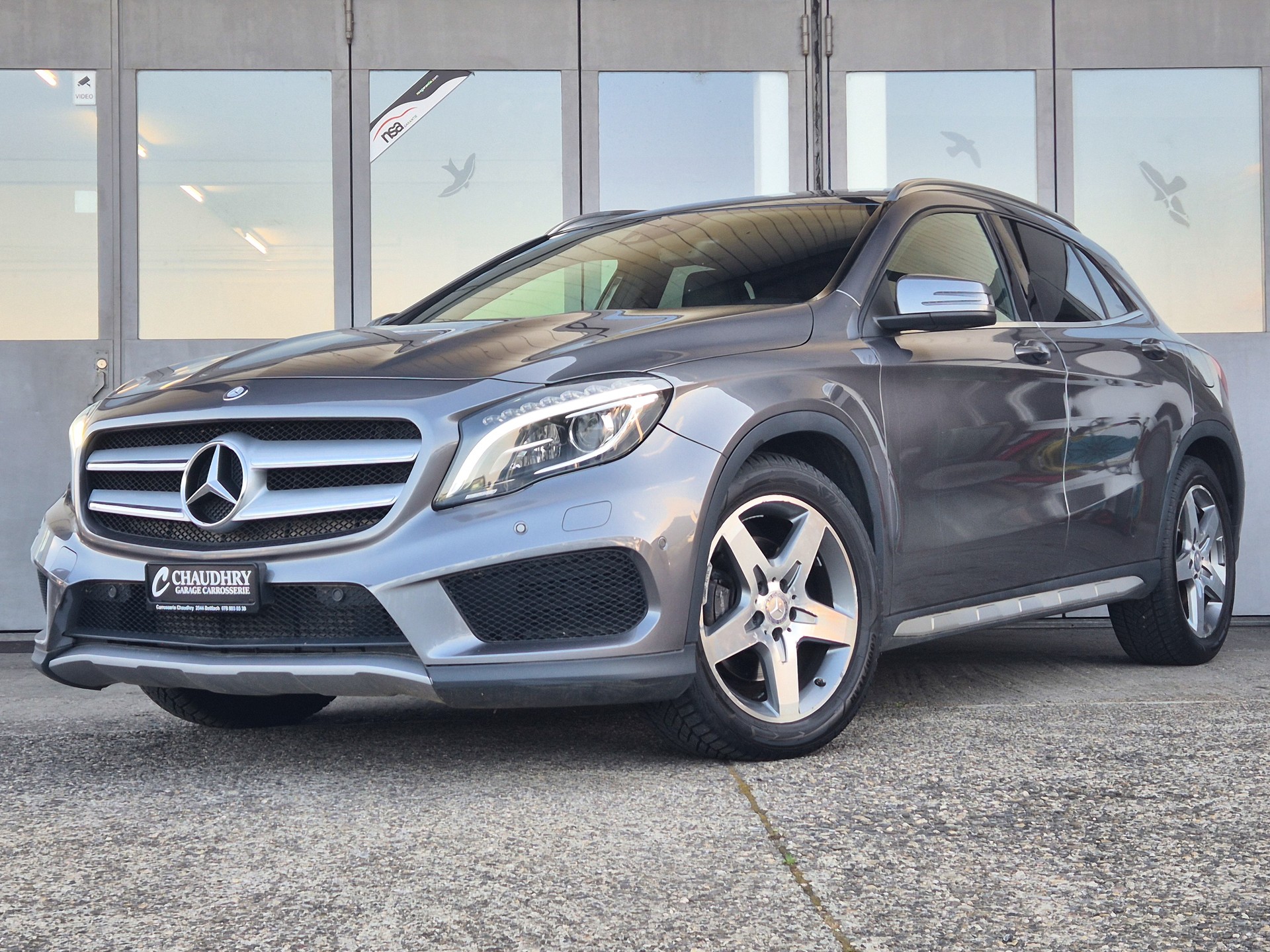 MERCEDES-BENZ GLA 250 AMG Line 4Matic 7G-DCT-image-0