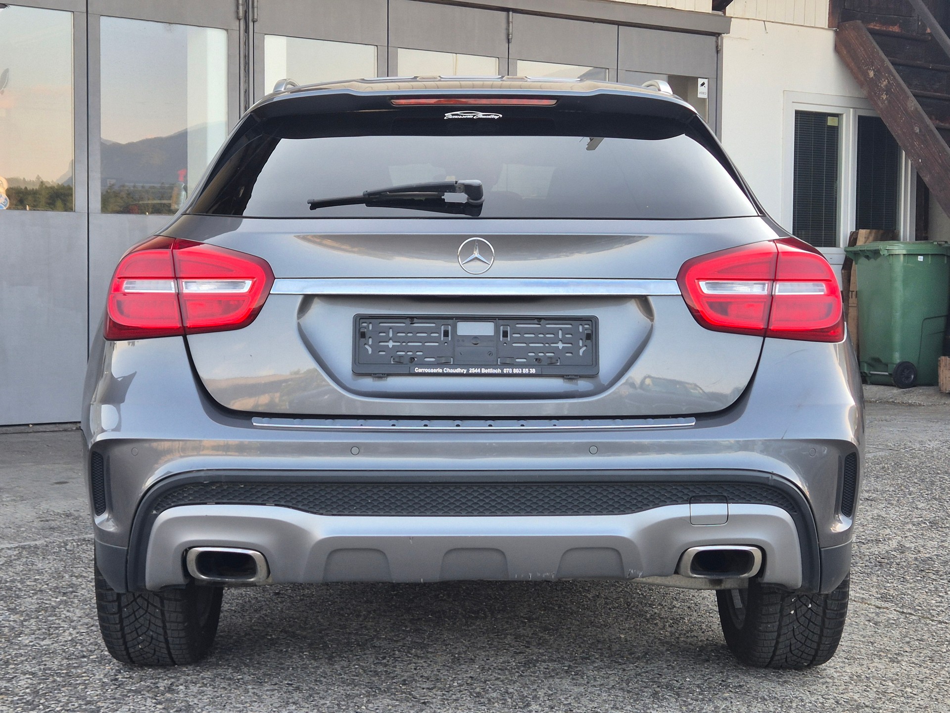 MERCEDES-BENZ GLA 250 AMG Line 4Matic 7G-DCT-image-6