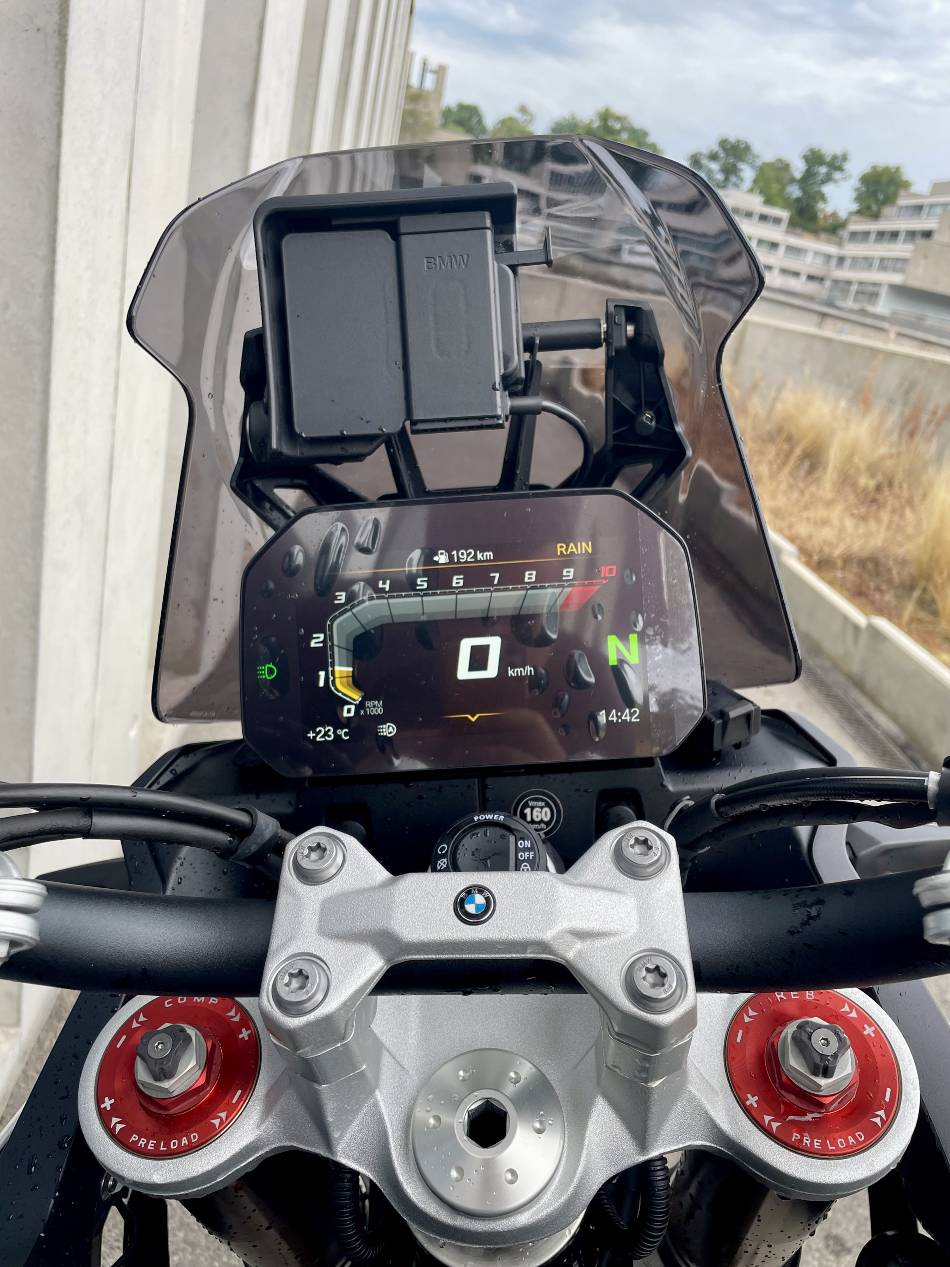 BMW F 900 GS Trophy-image-6