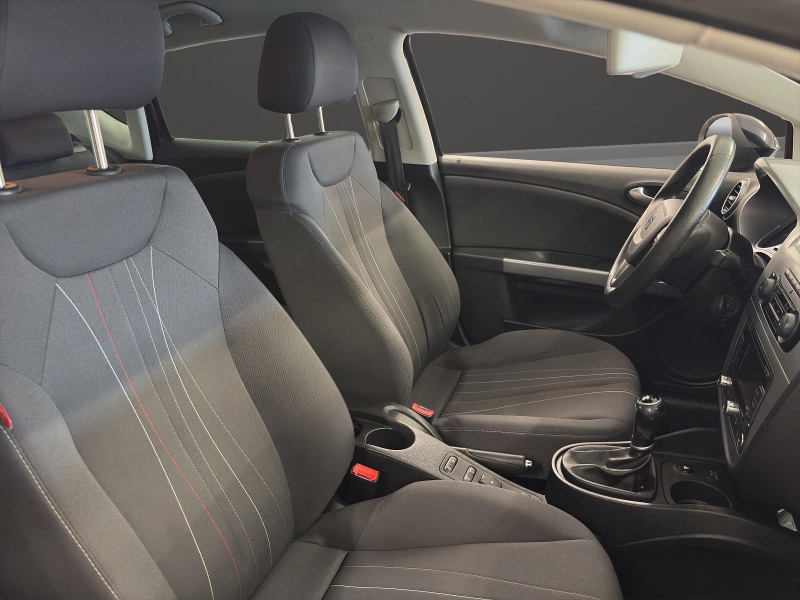 SEAT Leon 1.4 TSI Style-image-11