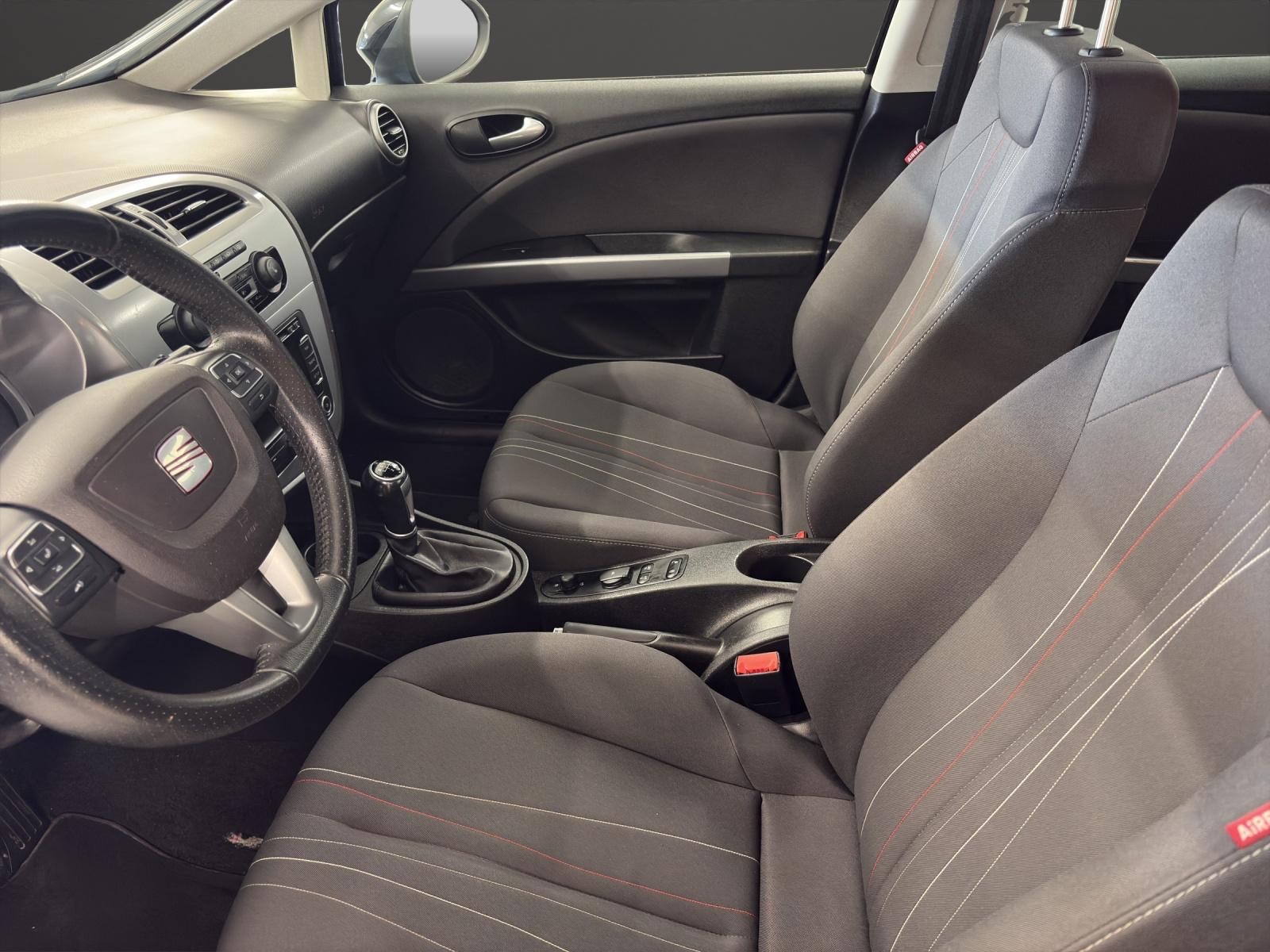 SEAT Leon 1.4 TSI Style-image-12