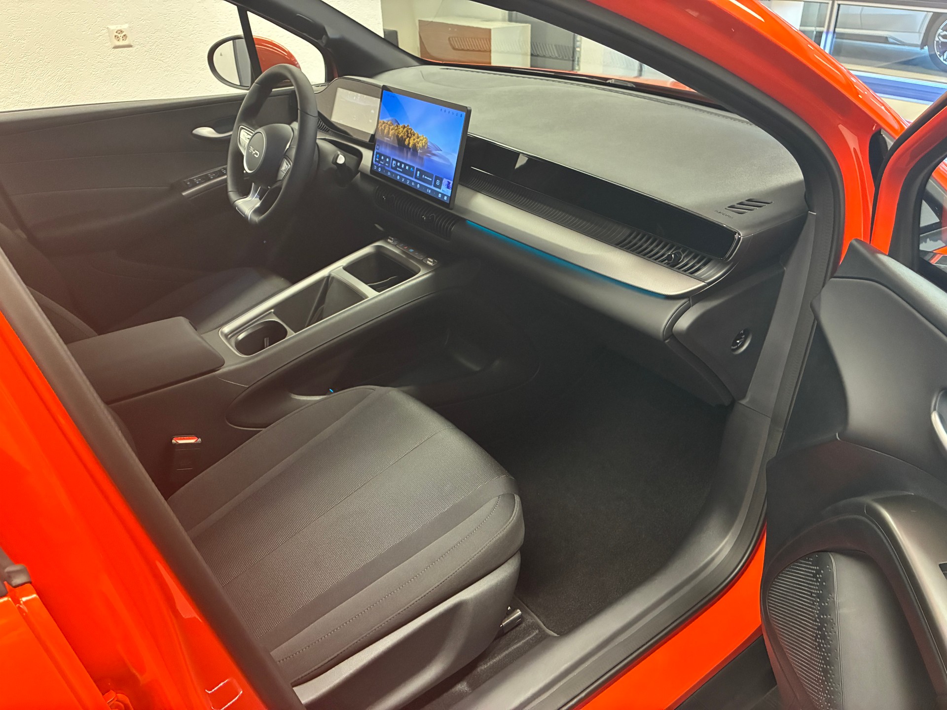 BYD Dolphin G DM-i Boost-image-17
