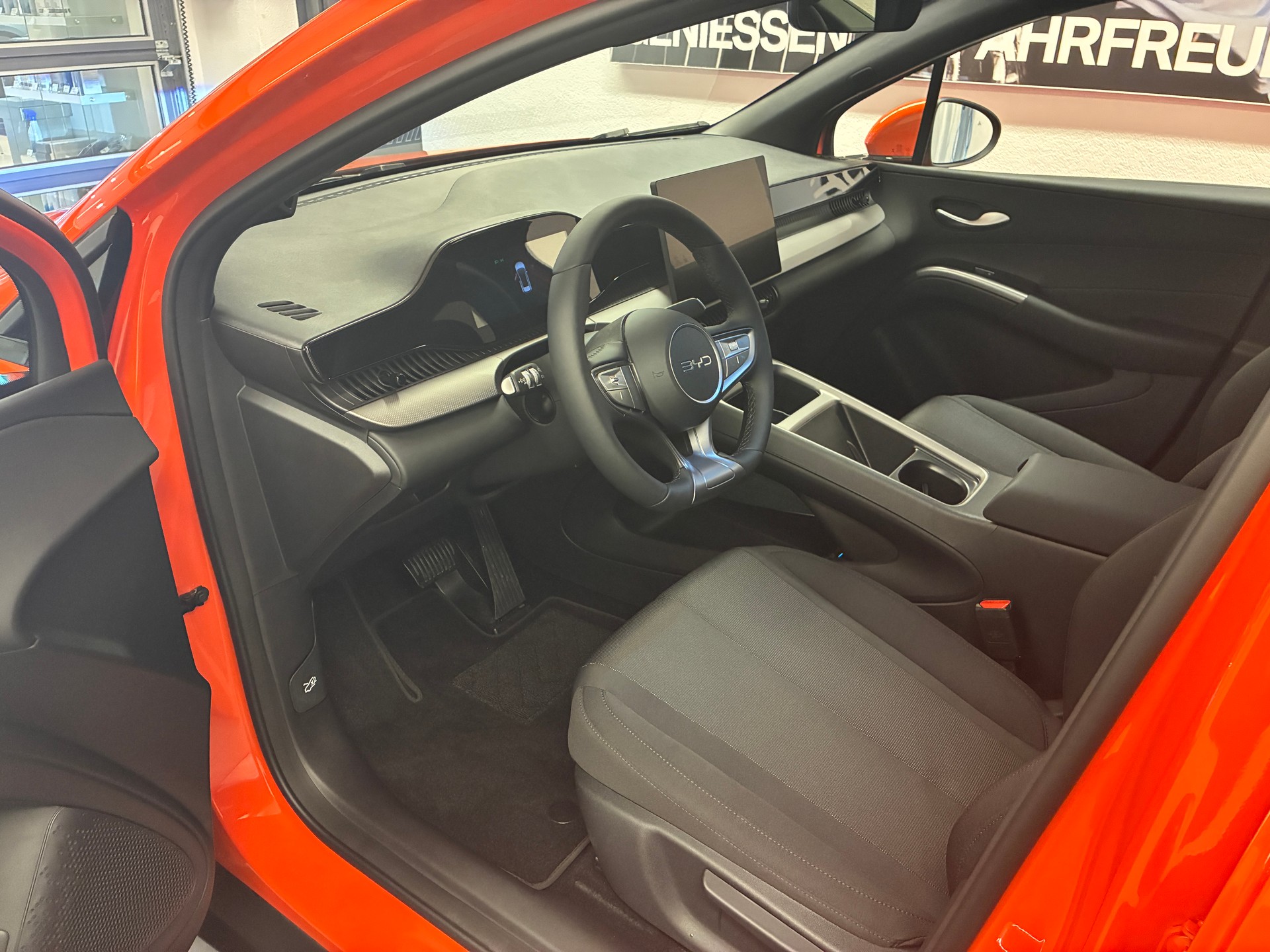 BYD Dolphin G DM-i Boost-image-7