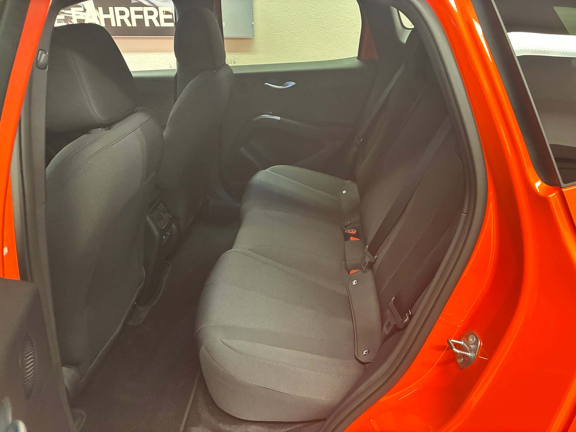 BYD Dolphin G DM-i Boost-image-14
