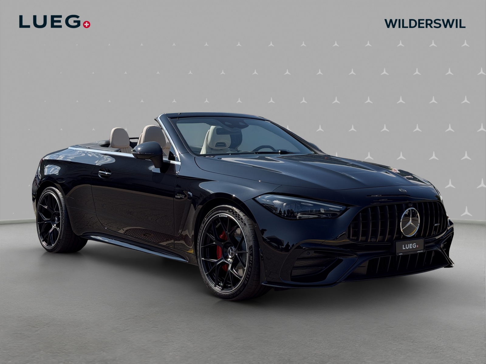 MERCEDES-BENZ CLE AMG 53 Cabrio 4Matic+ 9G-Tronic-image-3