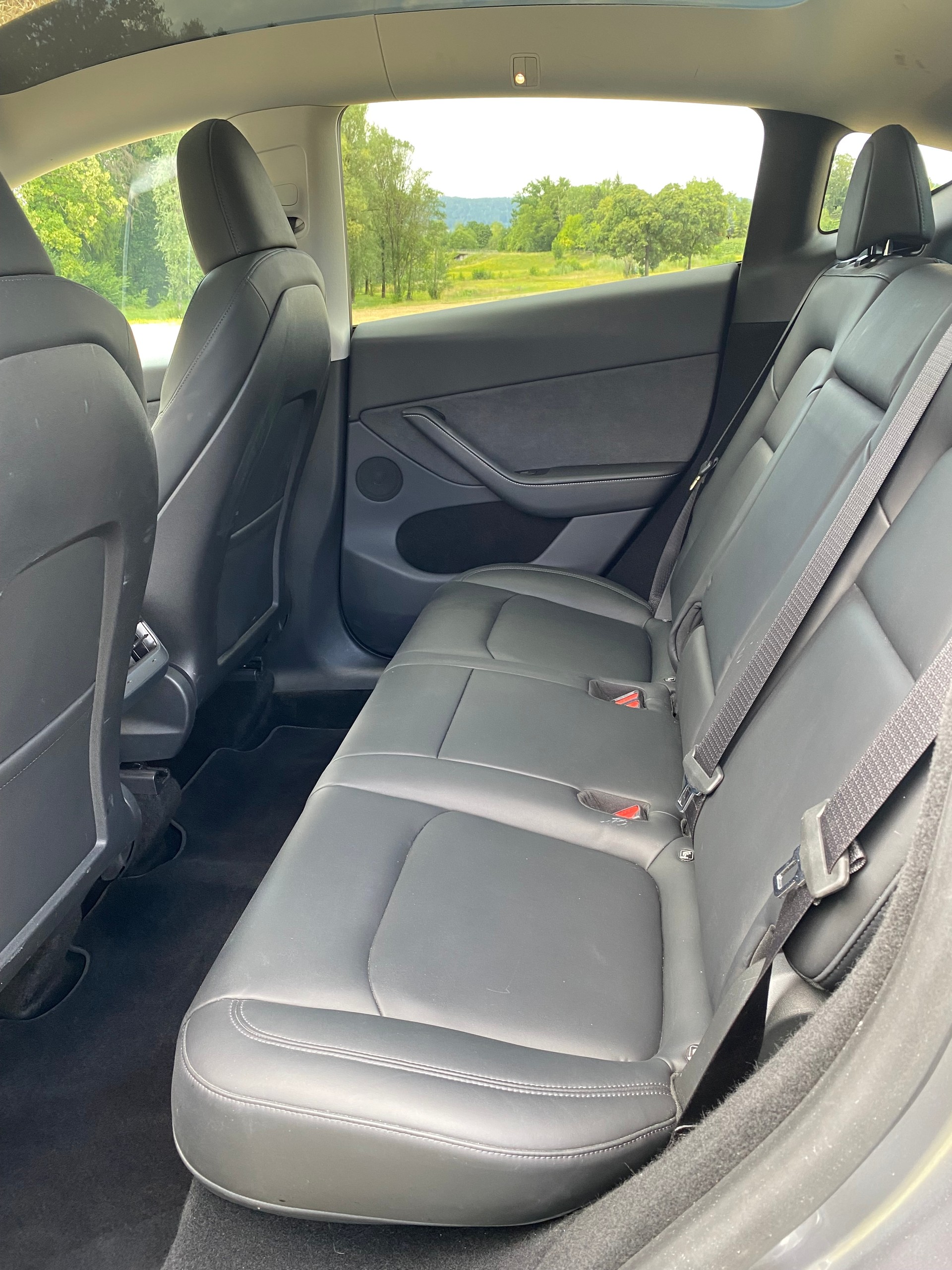 TESLA Model Y Performance-image-12