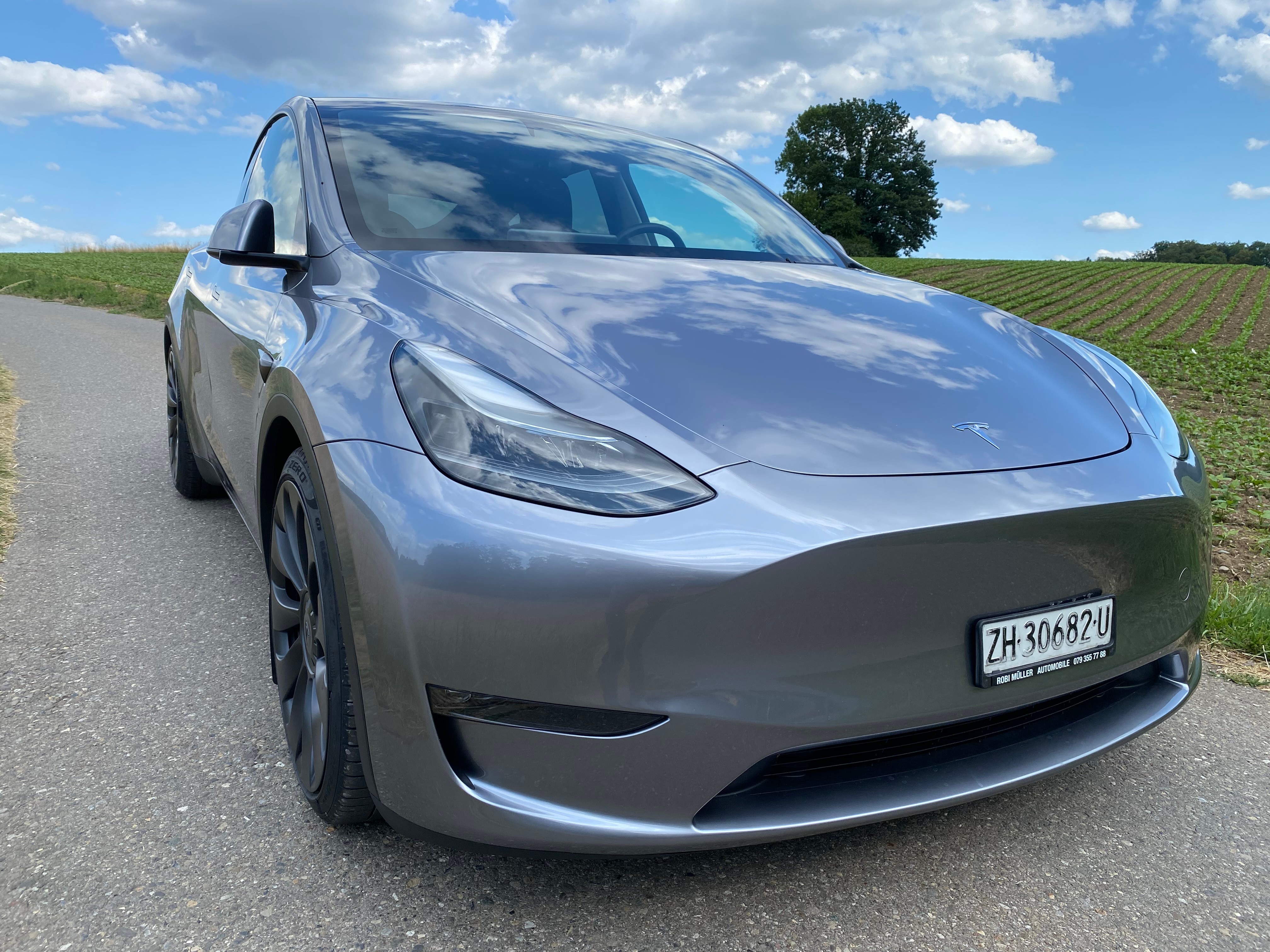 Car photo