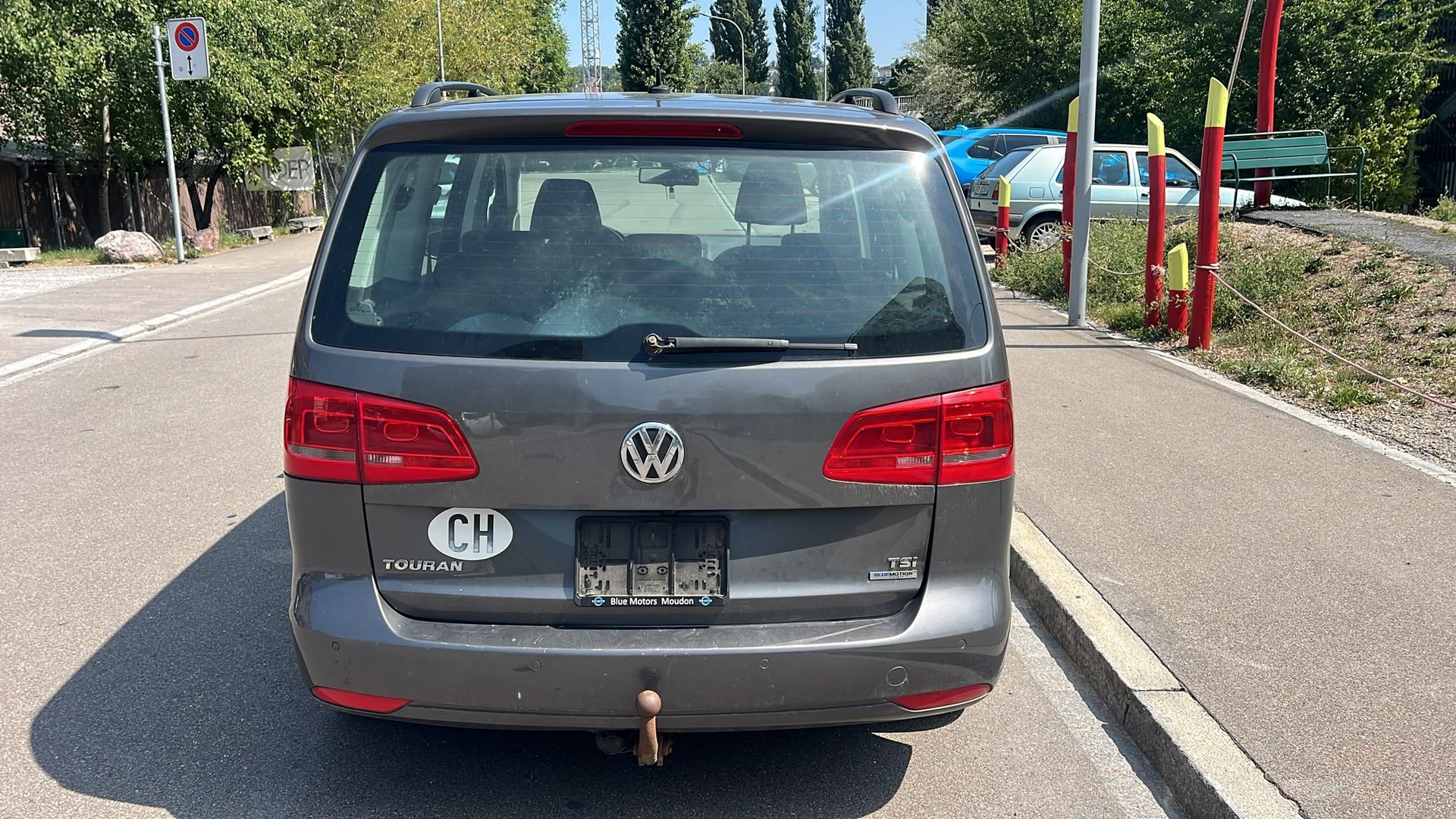 VW Touran 1.2 TSI BlueMotion Technology Trendline-image-7