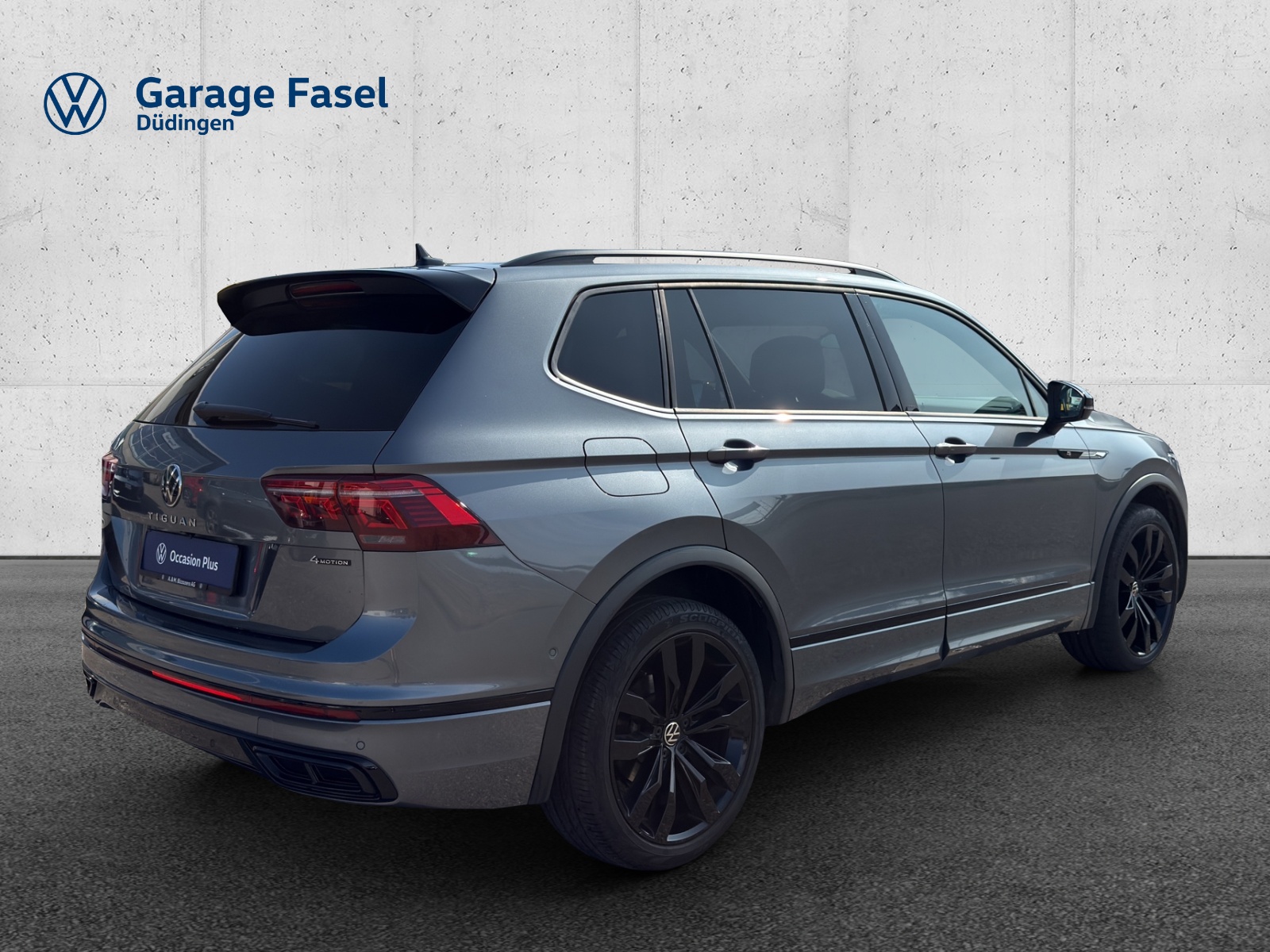 VW Tiguan Allspace 2.0TSI R-Line 4Motion DSG-image-4