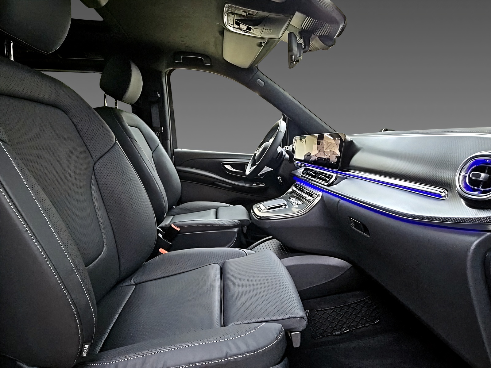 MERCEDES-BENZ V 300 d 4Matic Swiss Edition-image-11