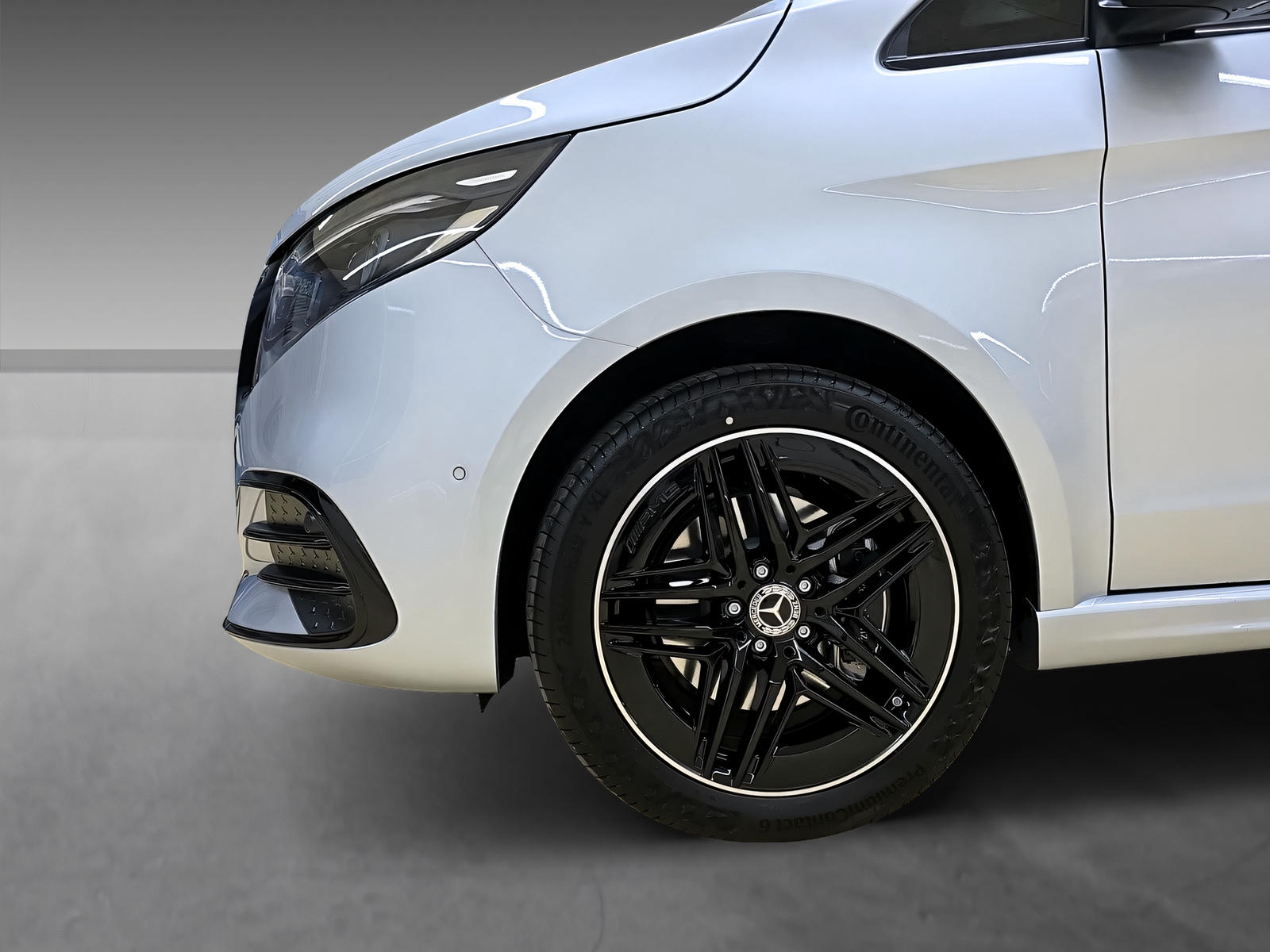 MERCEDES-BENZ V 300 d 4Matic Swiss Edition-image-5