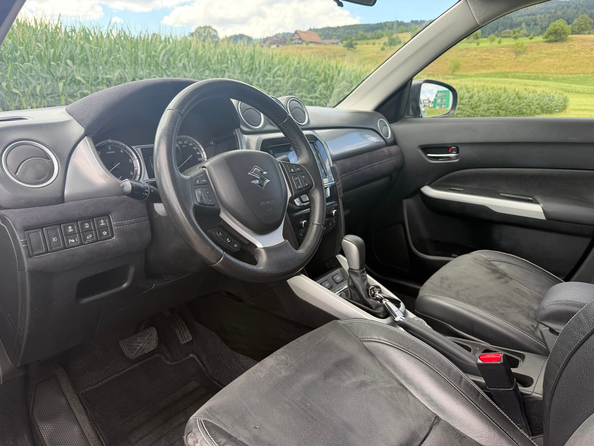 SUZUKI Vitara 1.6 TD Sergio Cellano Top TCSS-image-7