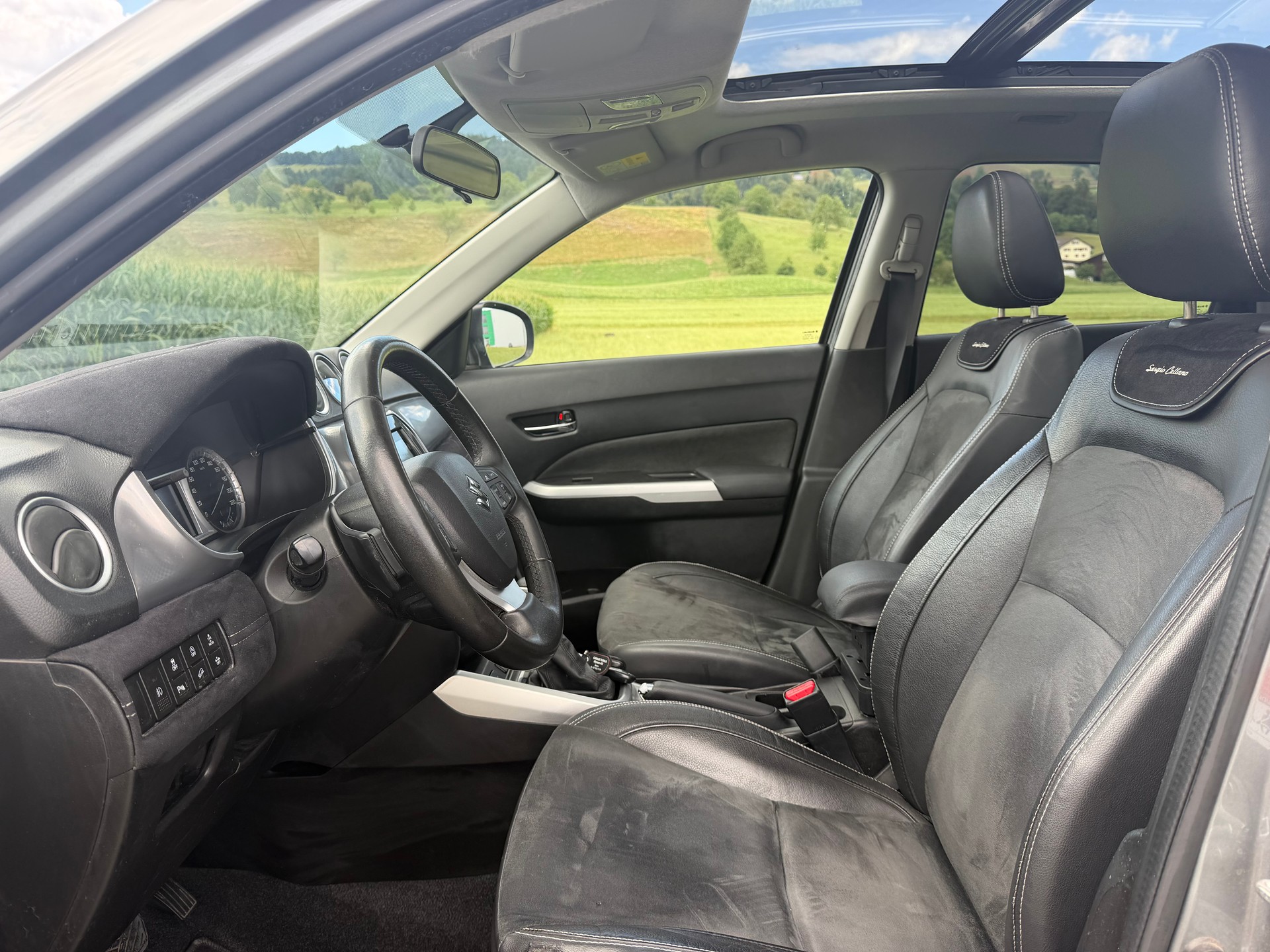 SUZUKI Vitara 1.6 TD Sergio Cellano Top TCSS-image-8