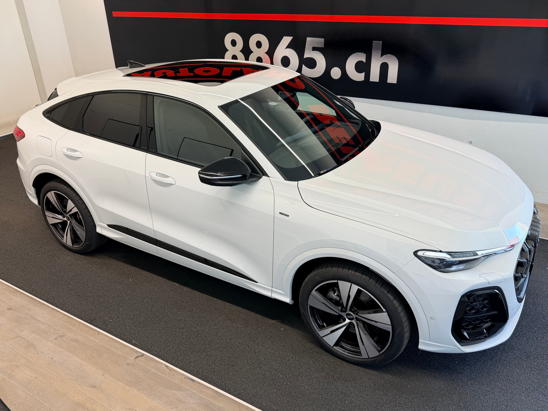 AUDI AUDI Q5 Sportback S Line e-hybrid quattro 220 kW S-tronic-image-4