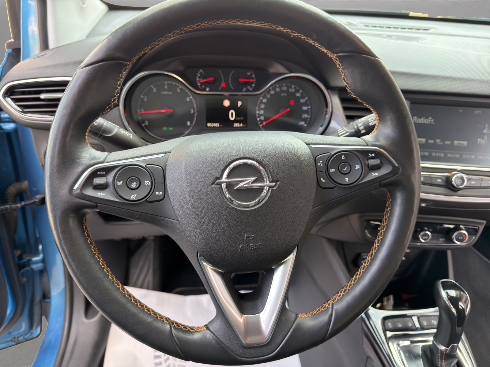 OPEL Crossland X 1.2i TP Enjoy Automatik-image-9