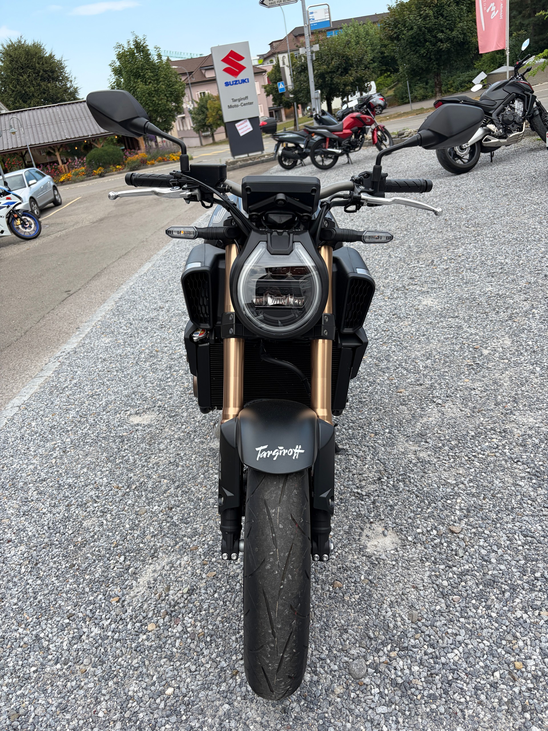 HONDA CB 650 R E-Clutch-image-1